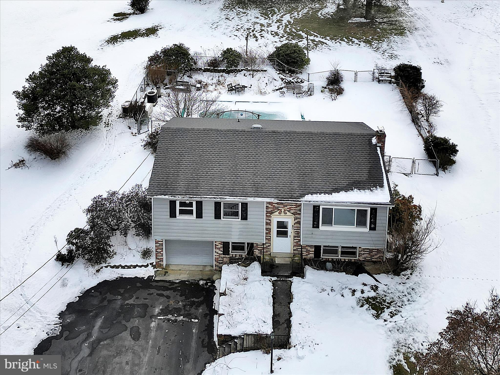 OAK GROVE - Residential