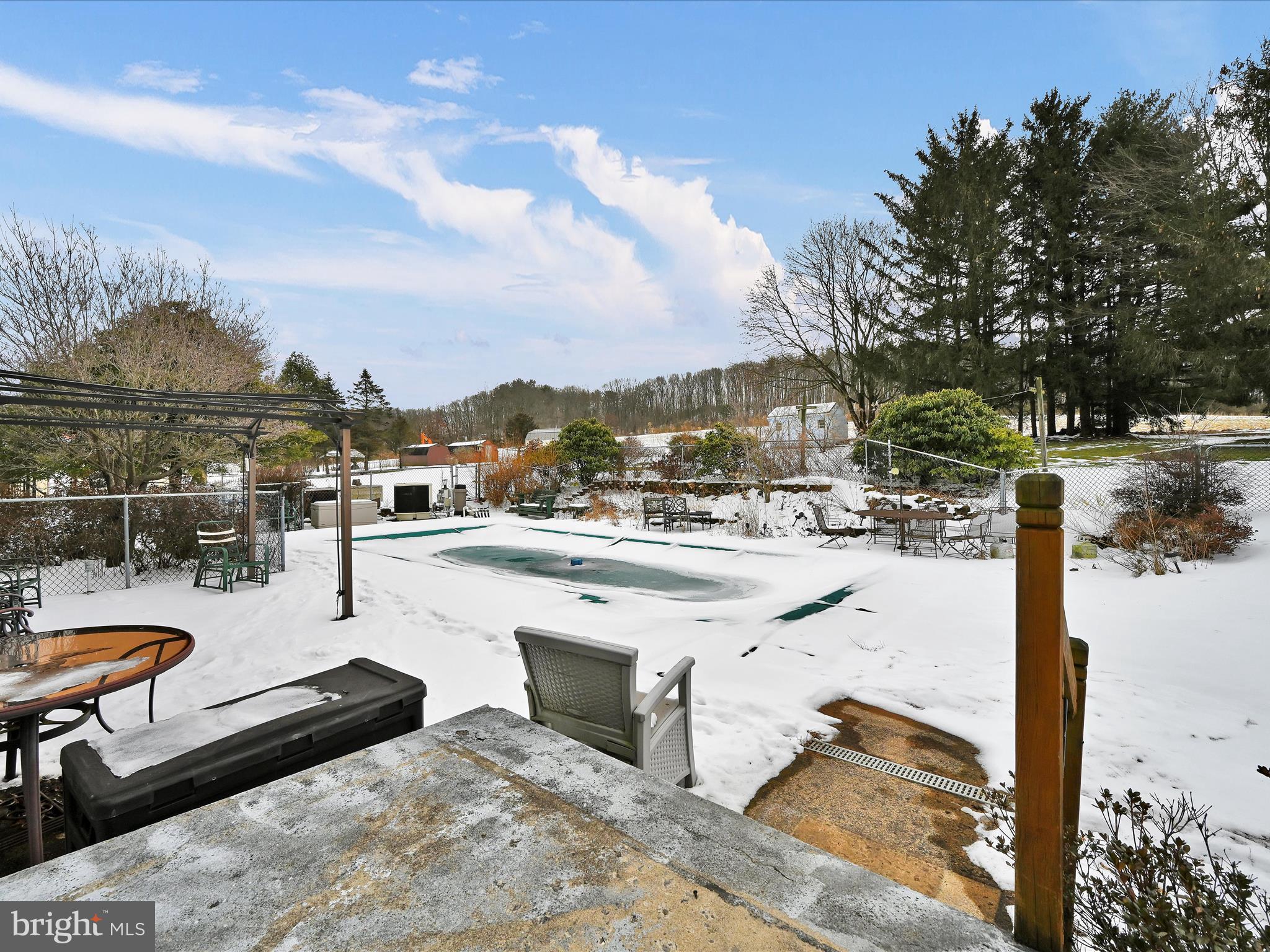 OAK GROVE - Residential