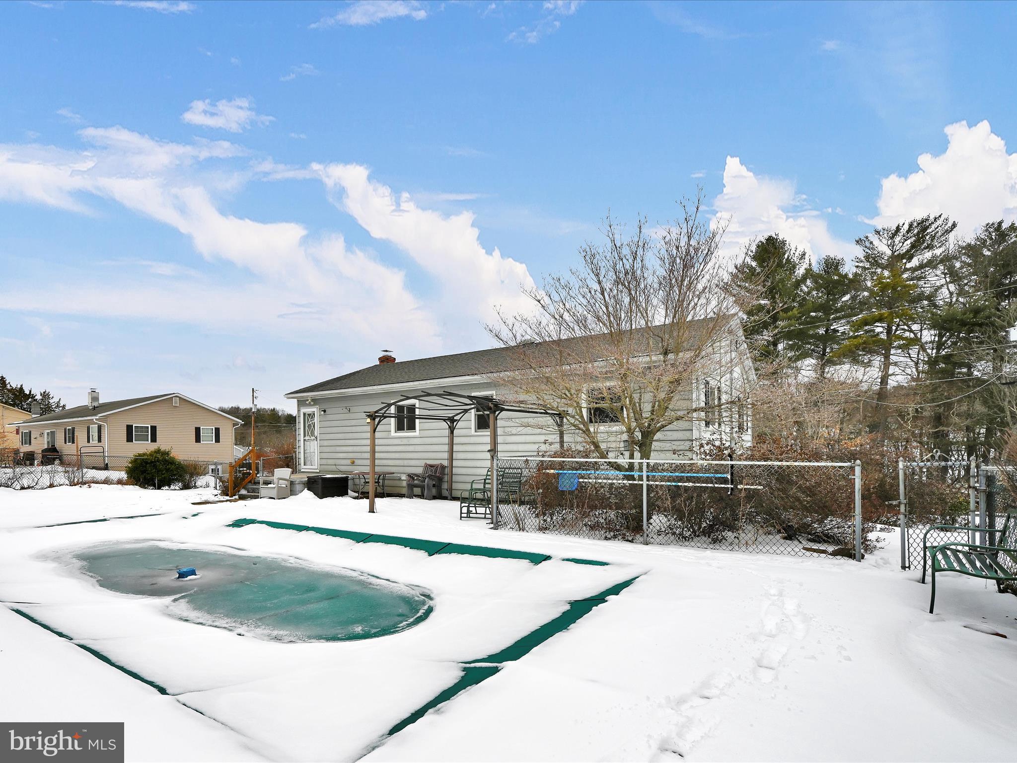 OAK GROVE - Residential