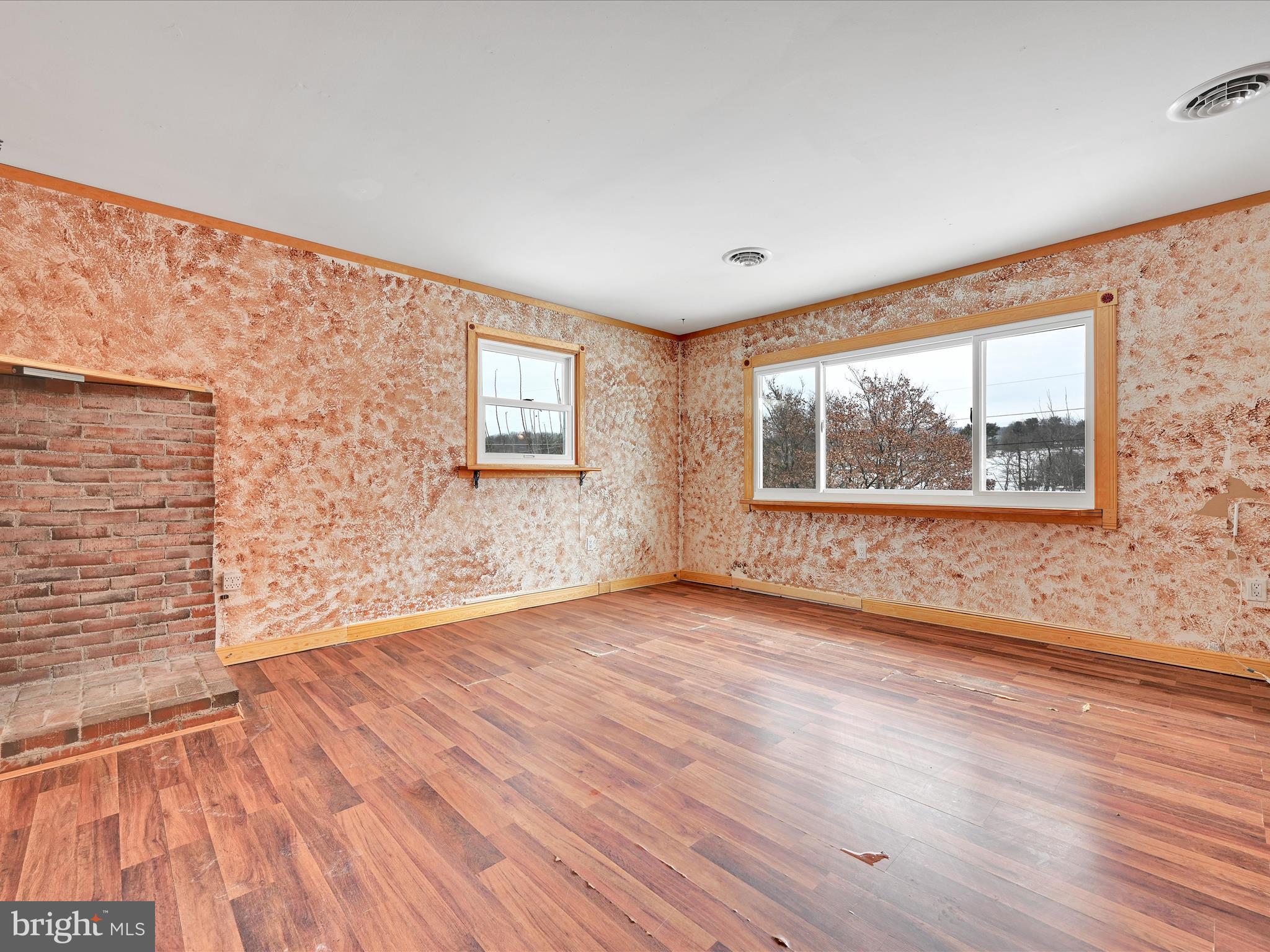 OAK GROVE - Residential