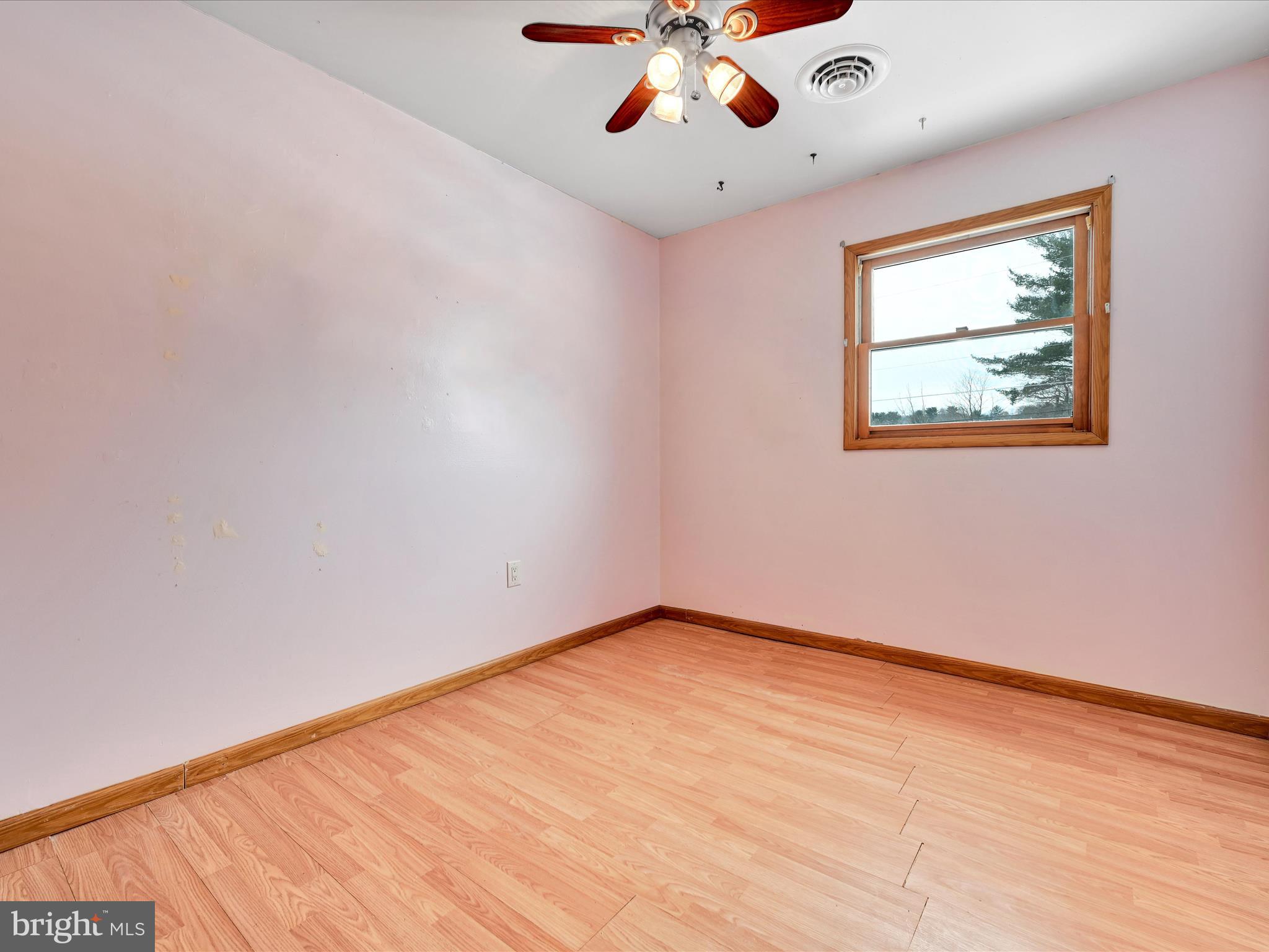 OAK GROVE - Residential