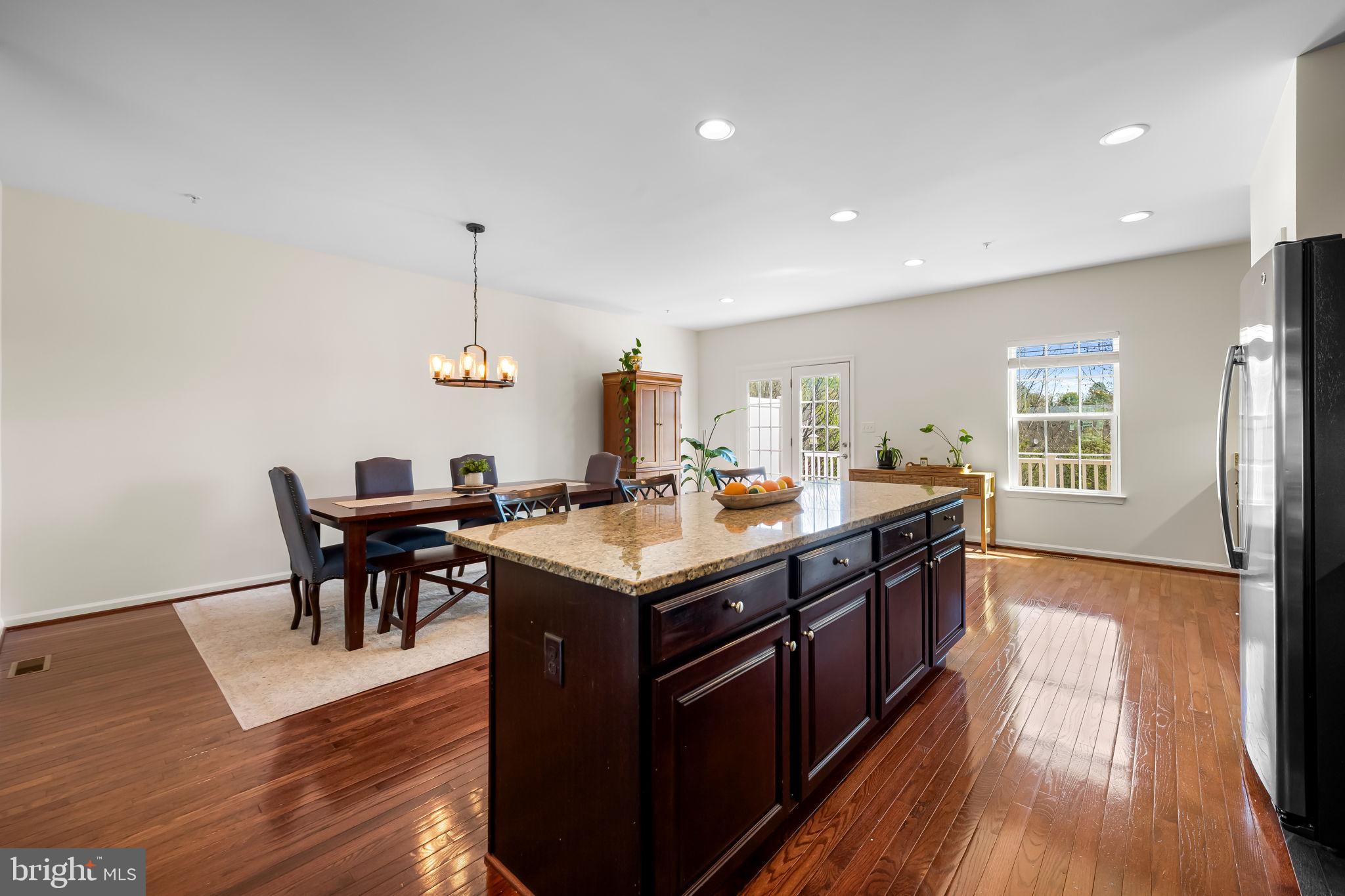 RAINCLIFFE - Residential