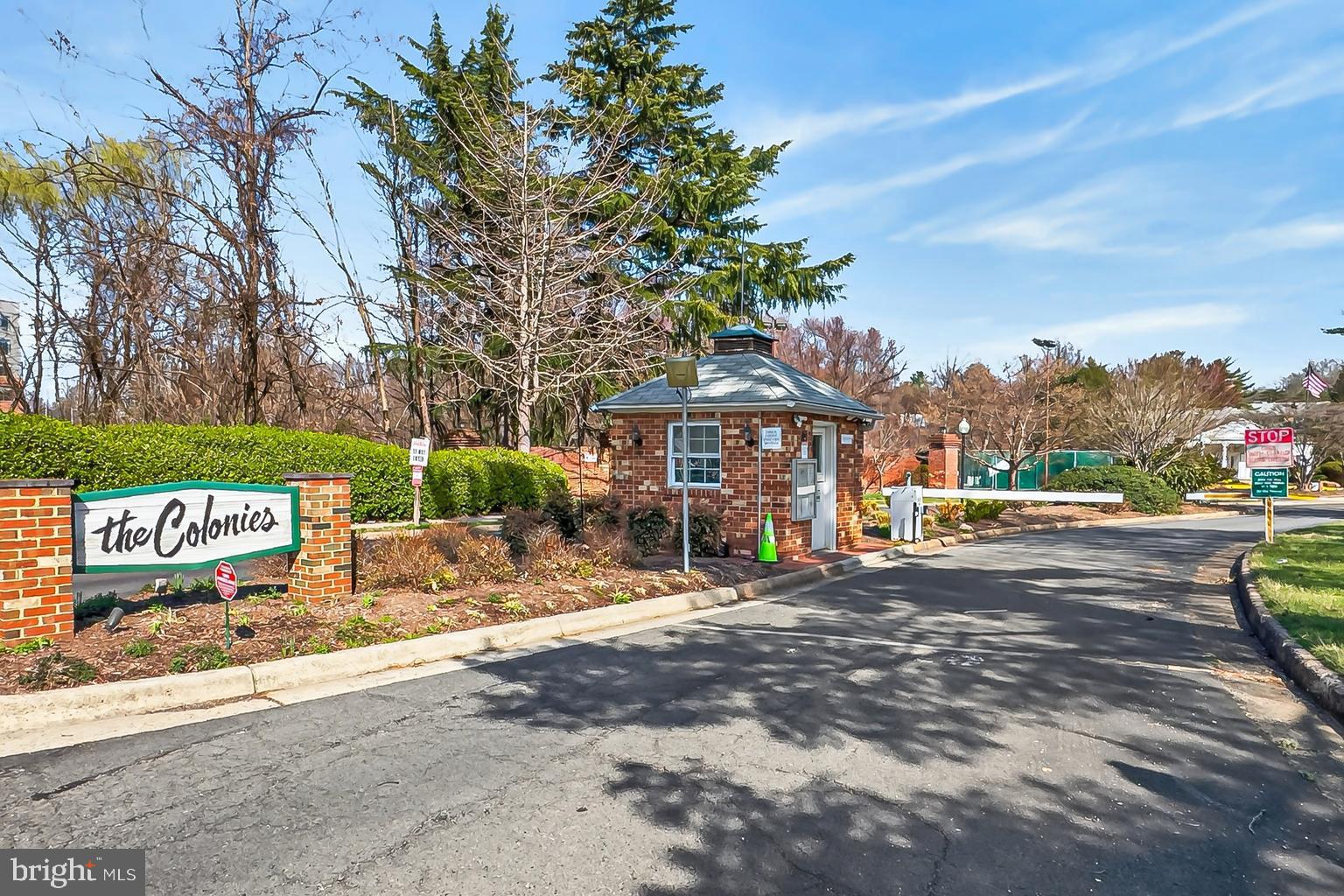 COLONIES AT MCLEAN - Residential