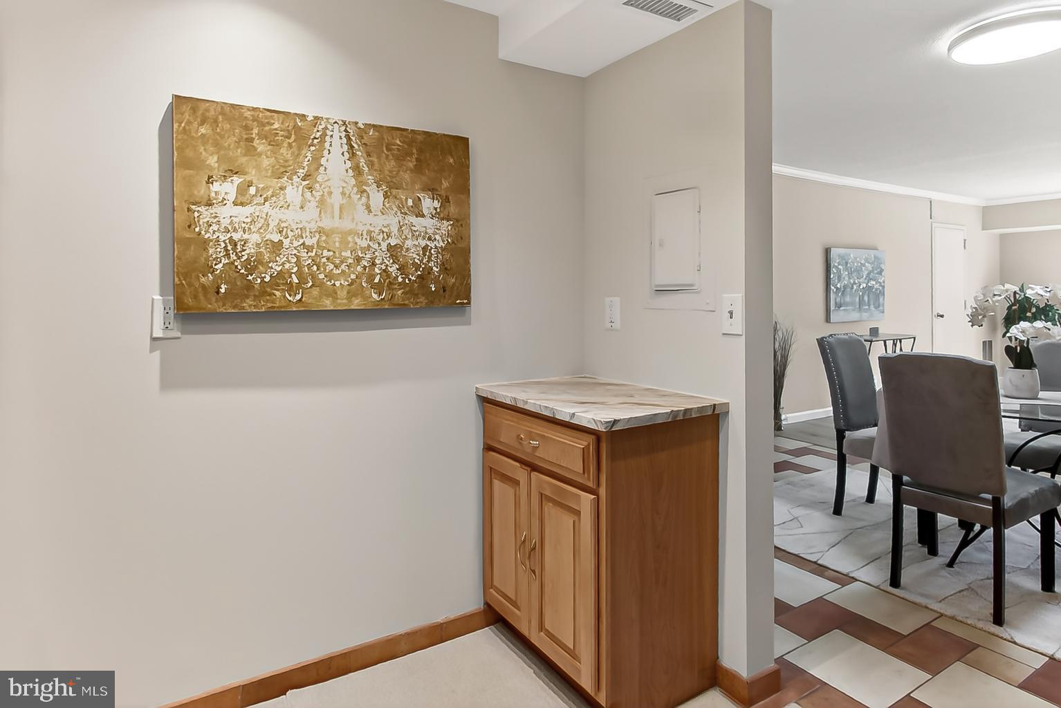 COLONIES AT MCLEAN - Residential