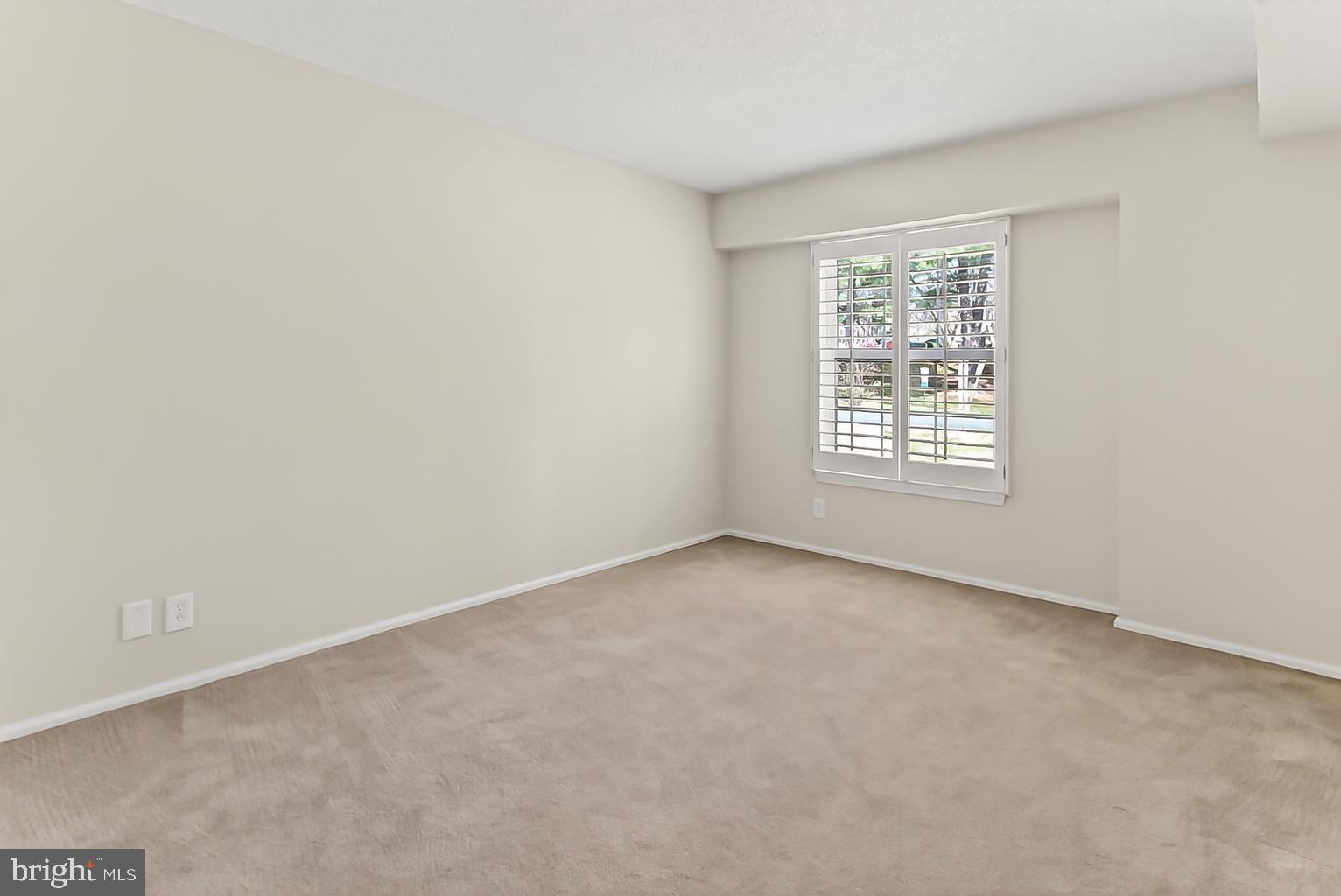 COLONIES AT MCLEAN - Residential