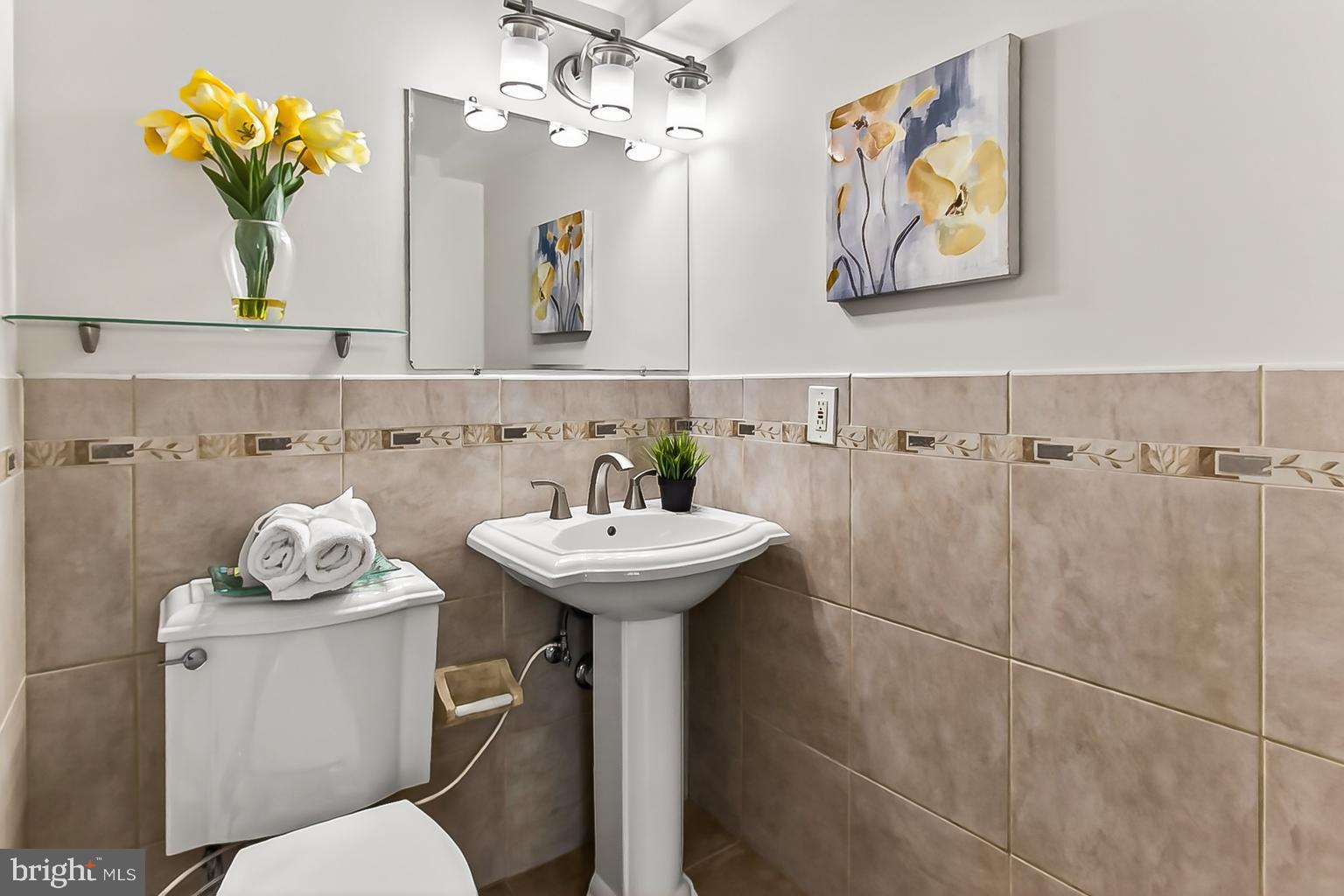 COLONIES AT MCLEAN - Residential