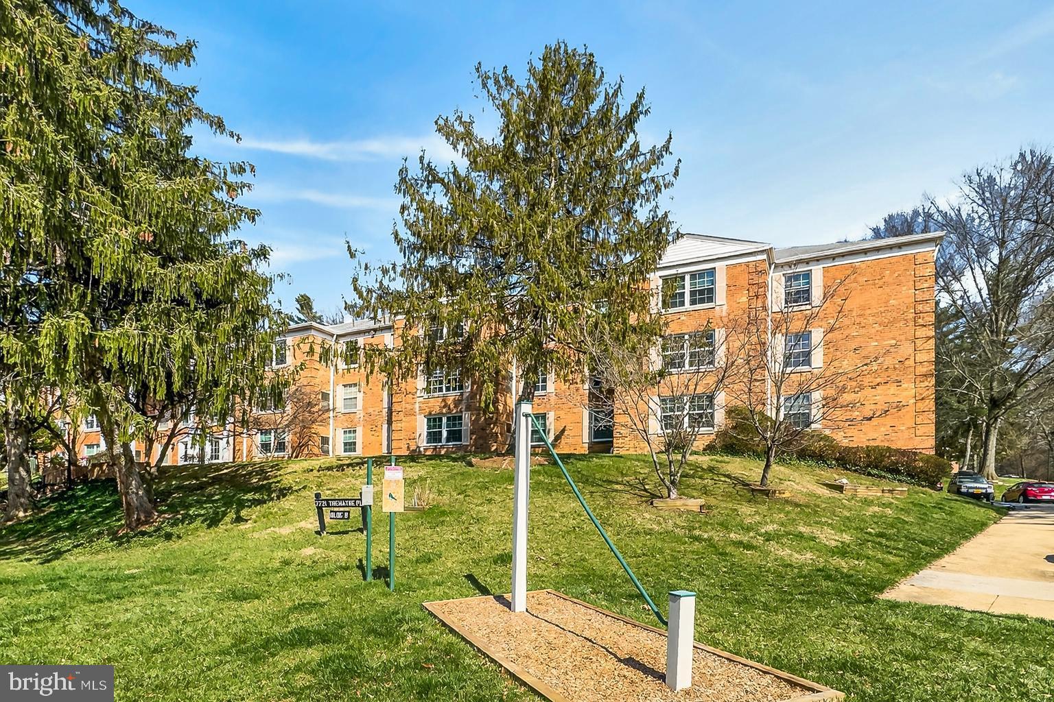 COLONIES AT MCLEAN - Residential