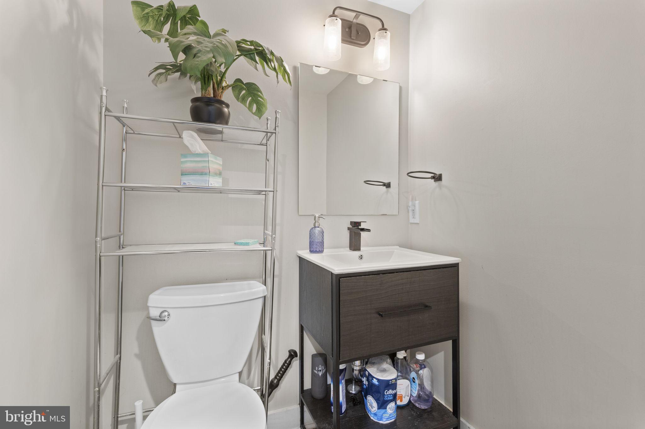 FELLS POINT HISTORIC DISTRICT - Residential Lease