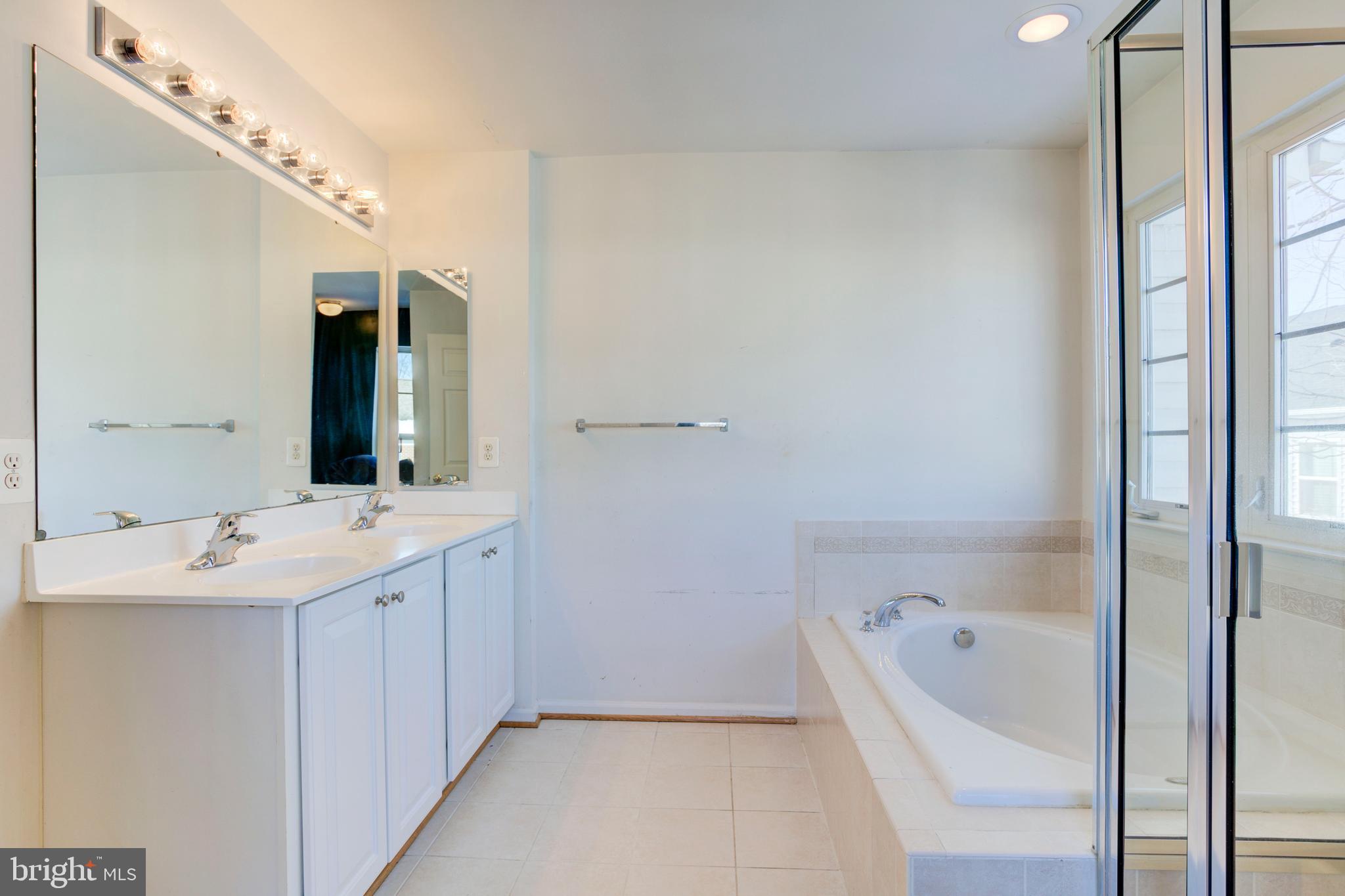 SKYVIEW PARK - Residential Lease