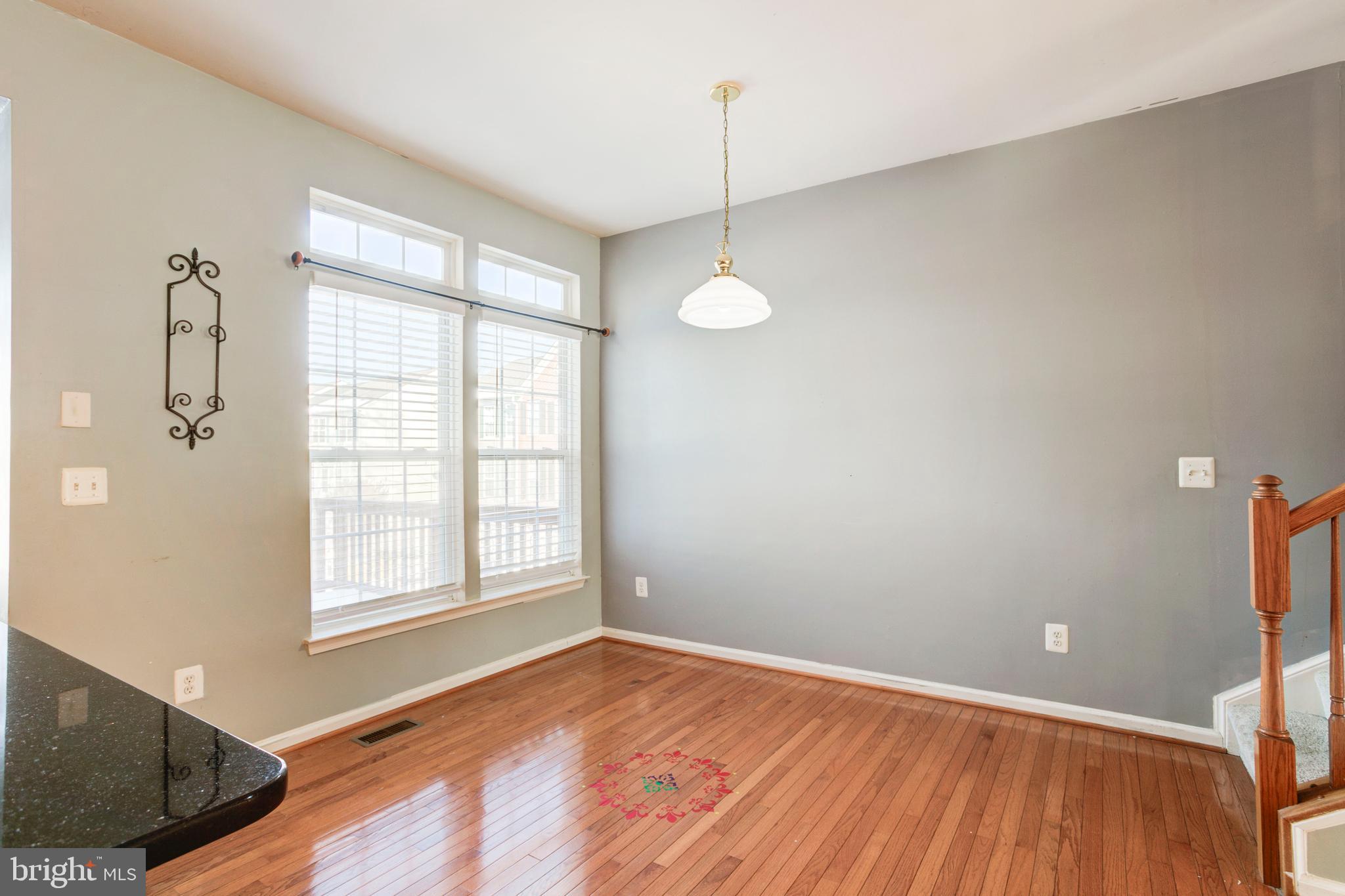 SKYVIEW PARK - Residential Lease