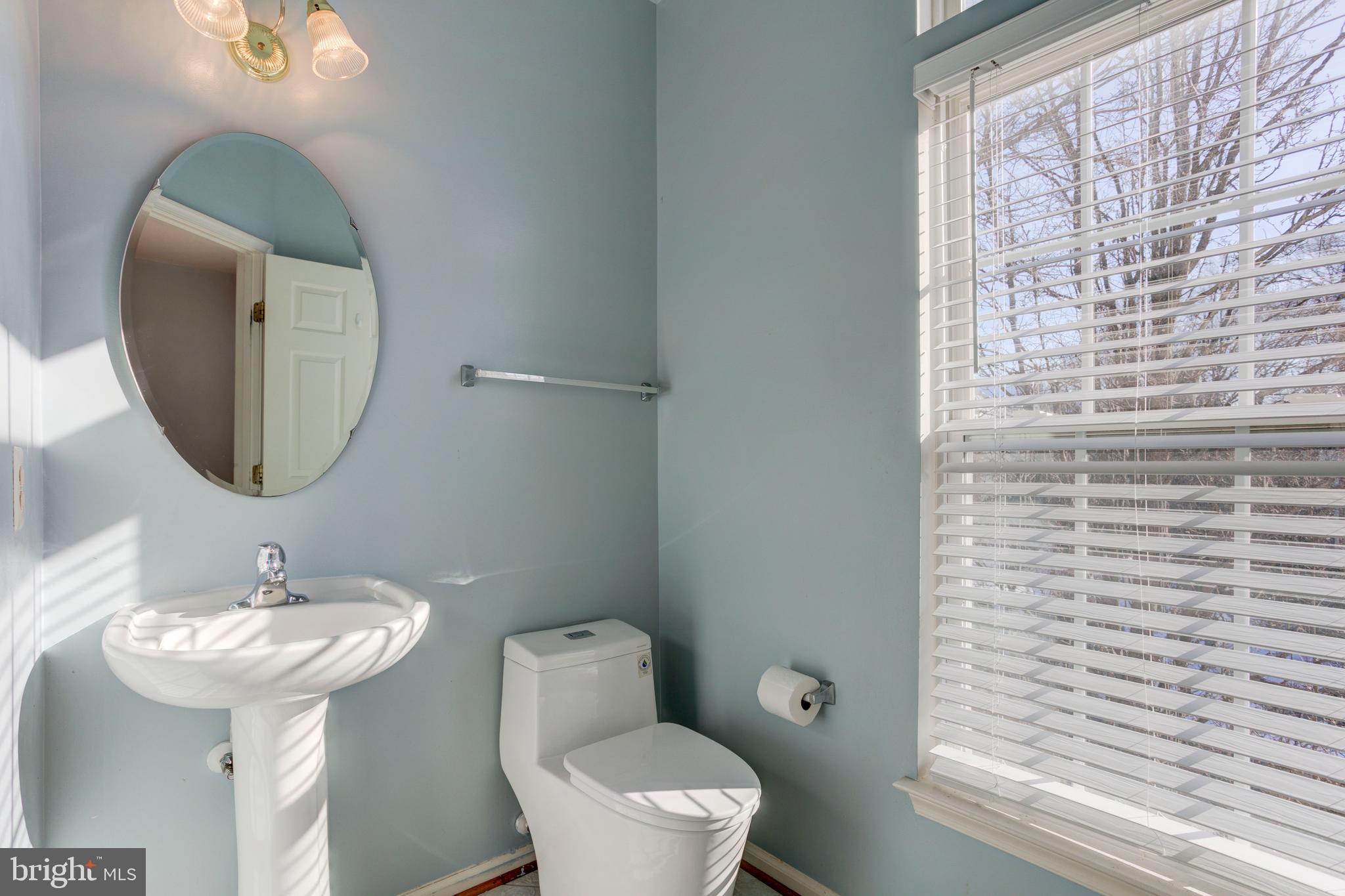 SKYVIEW PARK - Residential Lease