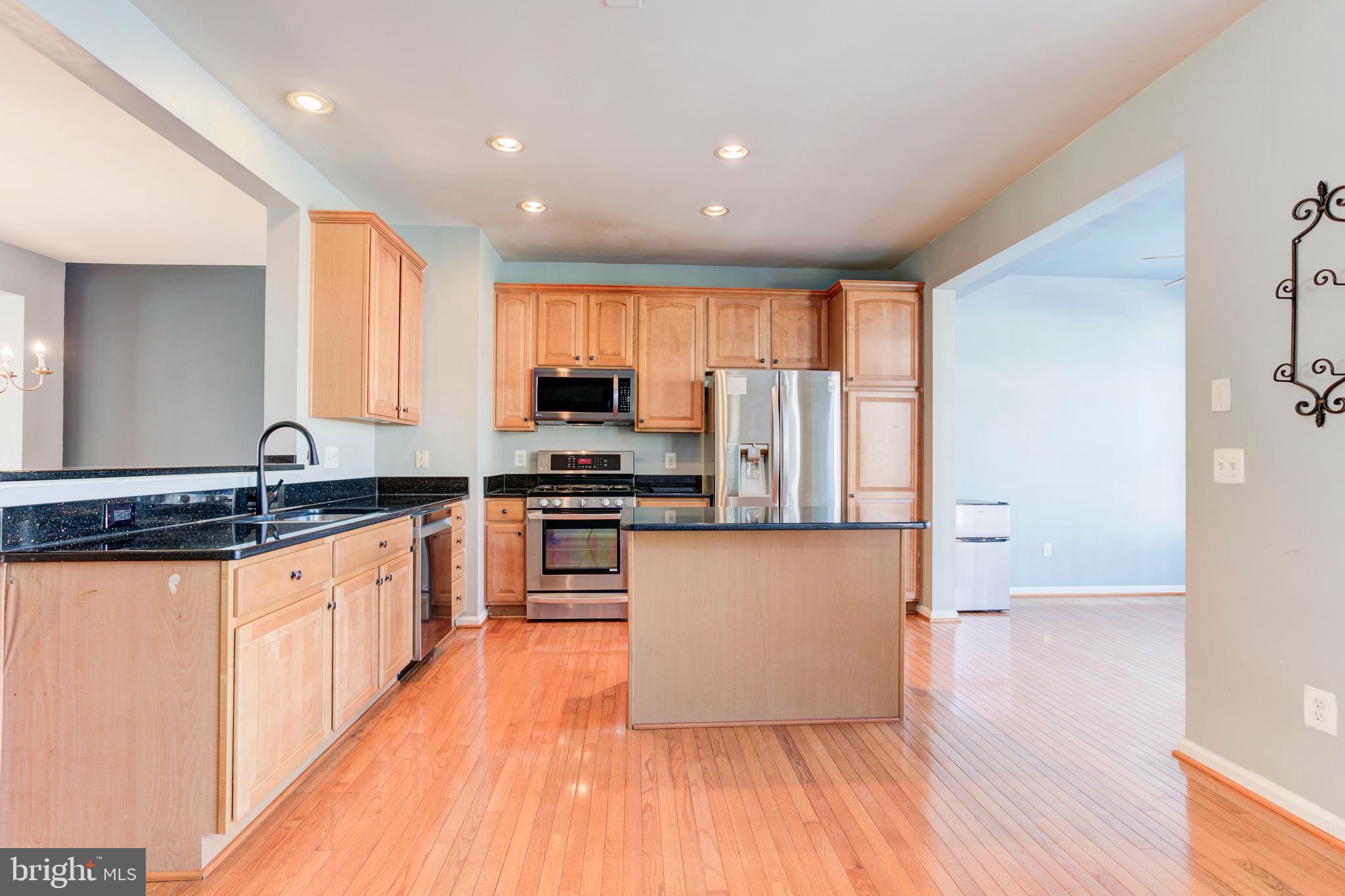 SKYVIEW PARK - Residential Lease