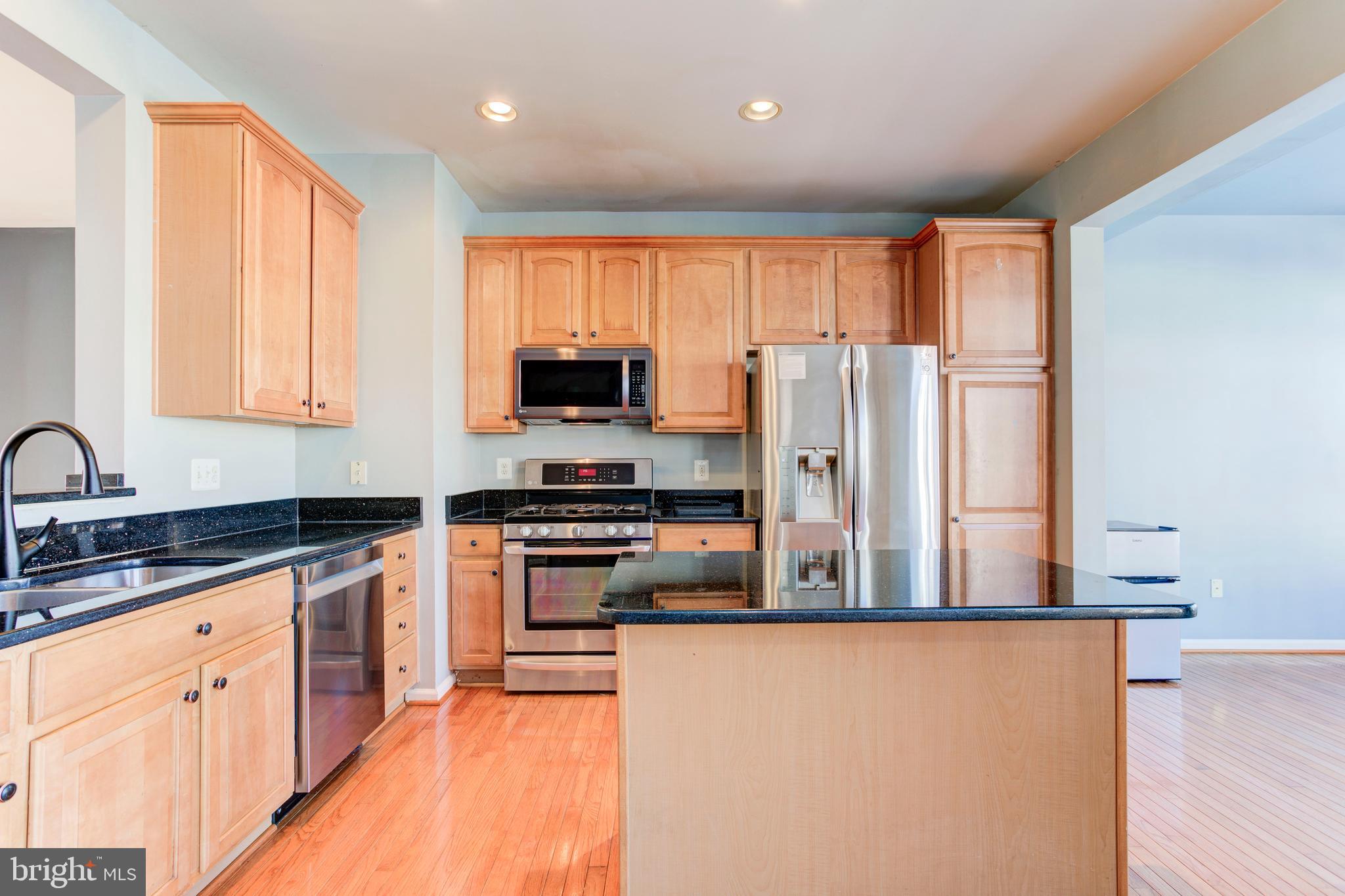 SKYVIEW PARK - Residential Lease