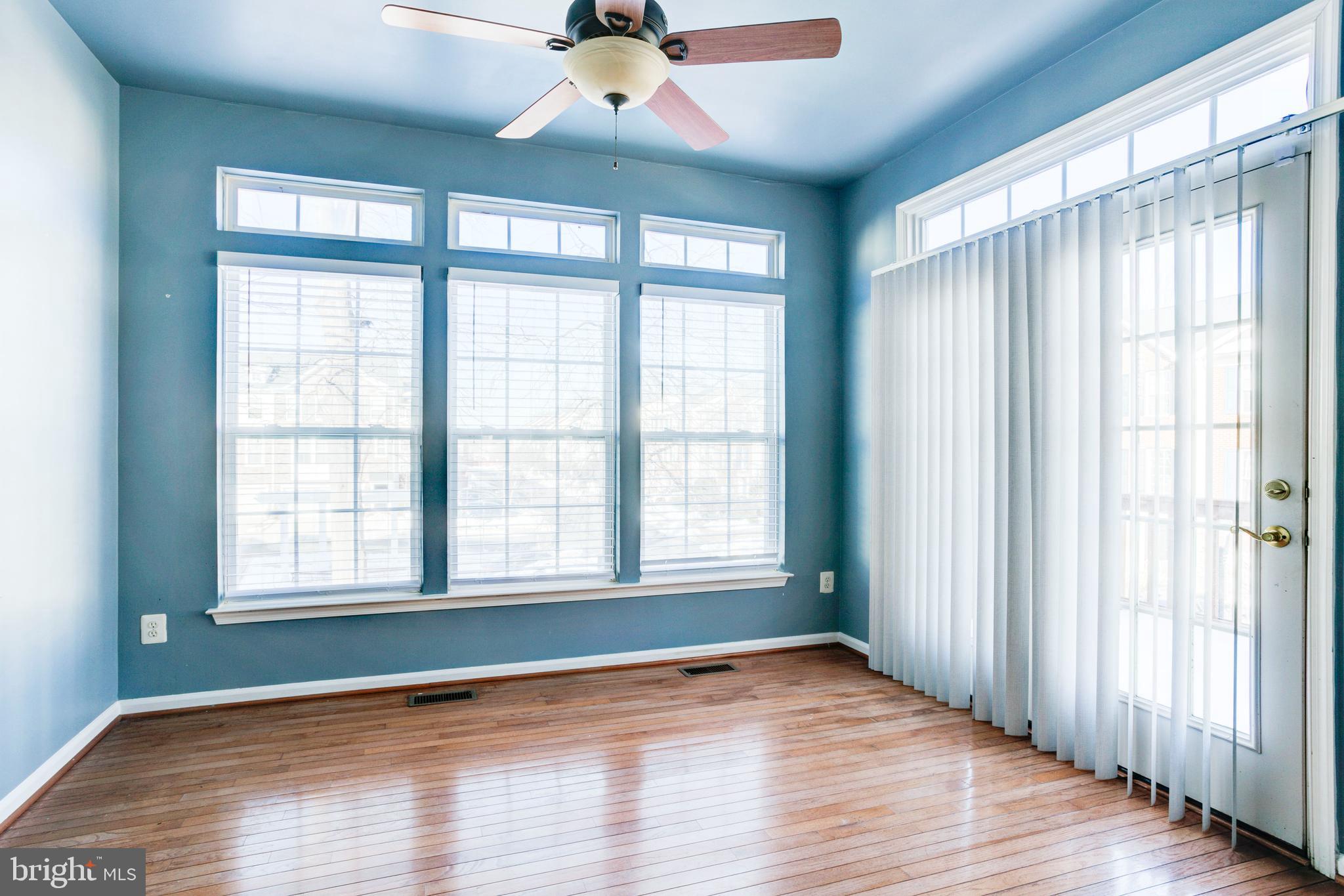 SKYVIEW PARK - Residential Lease