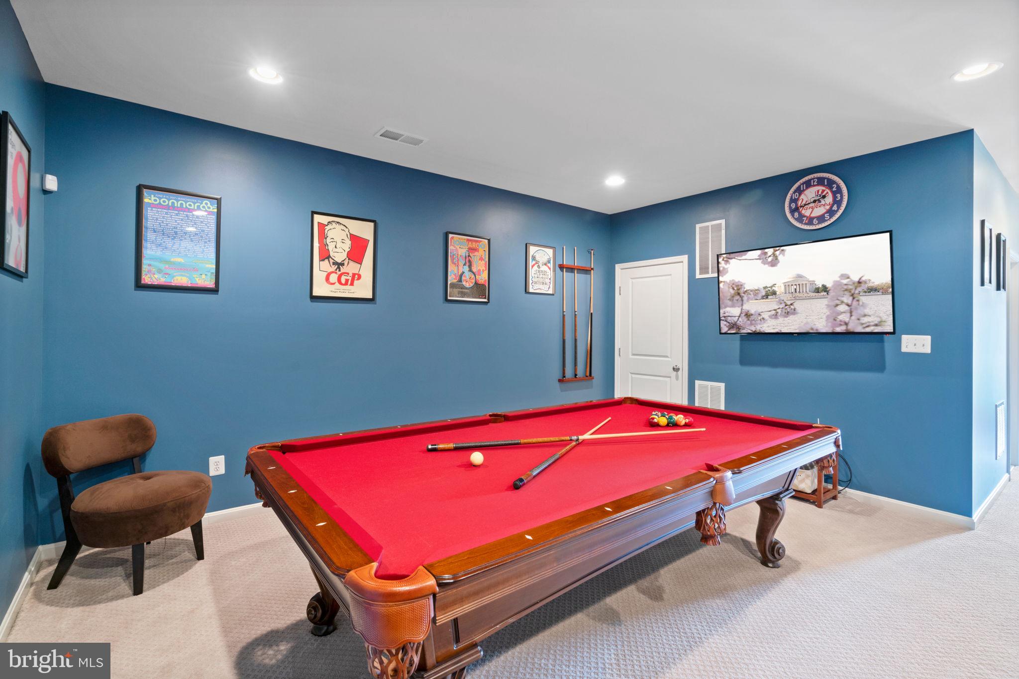 BRAMBLETON TOWN CTR RESI - Residential