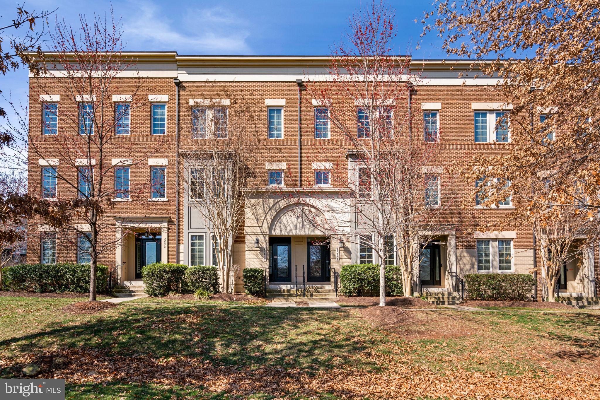 BRAMBLETON TOWN CTR RESI - Residential