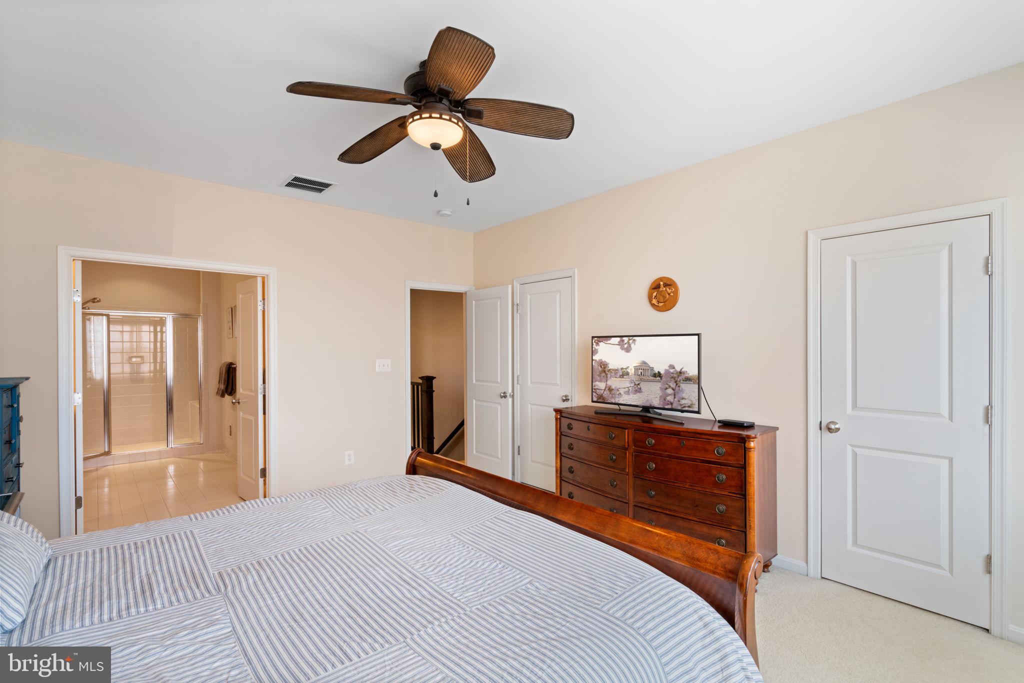 BRAMBLETON TOWN CTR RESI - Residential