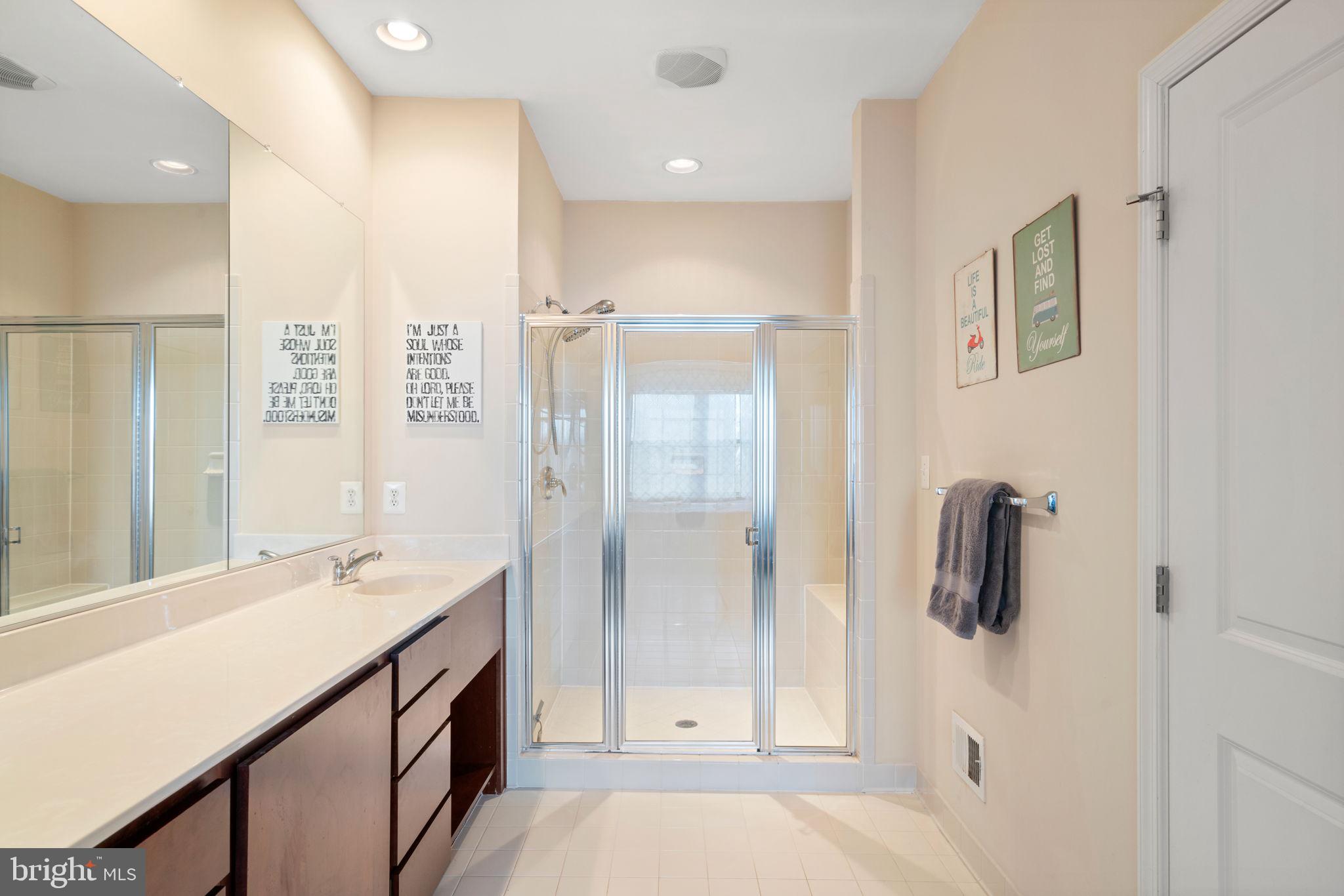 BRAMBLETON TOWN CTR RESI - Residential