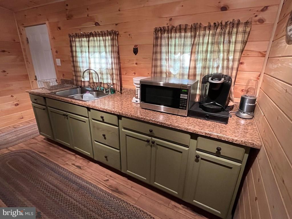 ROTHROCK STATE FOREST - Residential