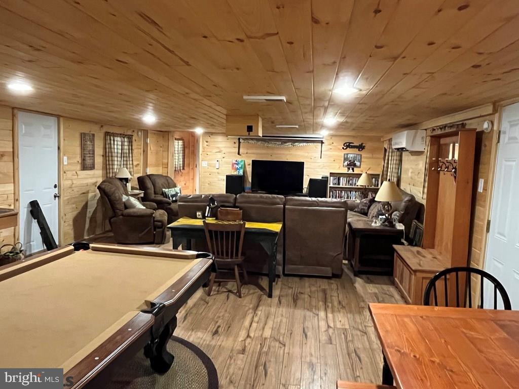 ROTHROCK STATE FOREST - Residential