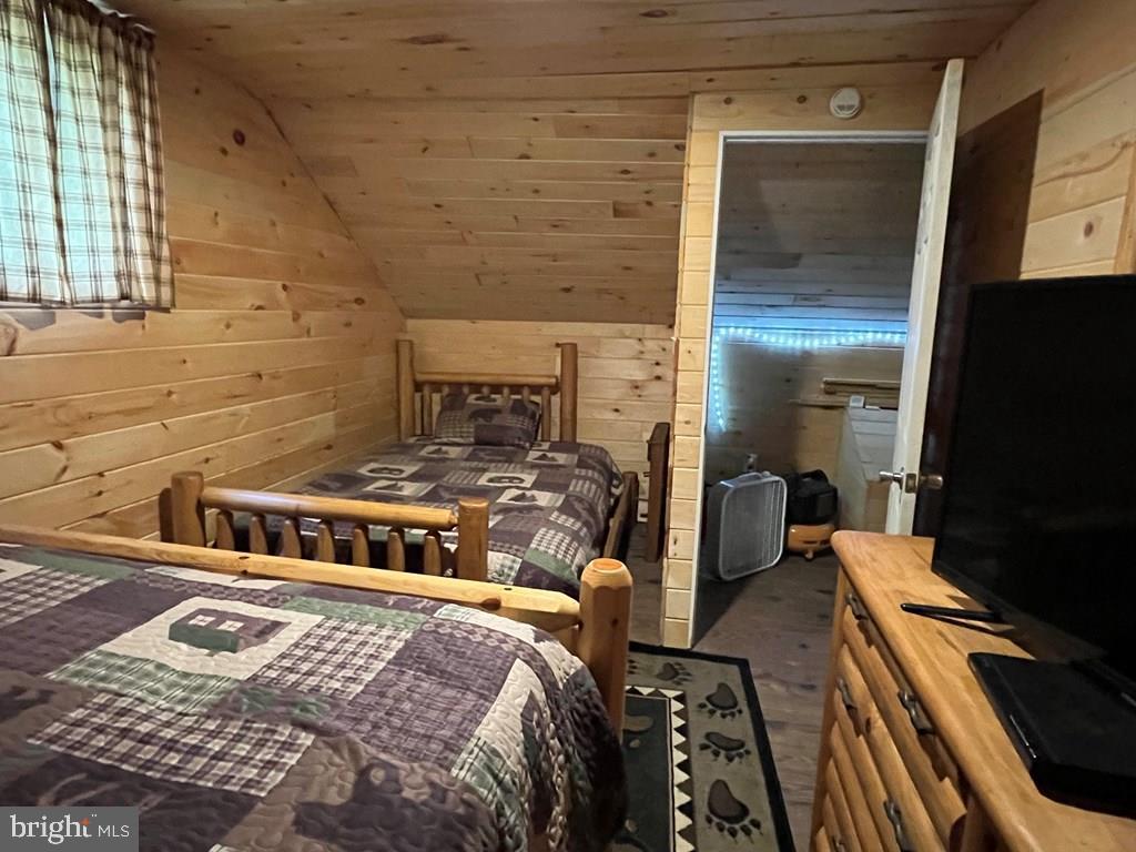 ROTHROCK STATE FOREST - Residential