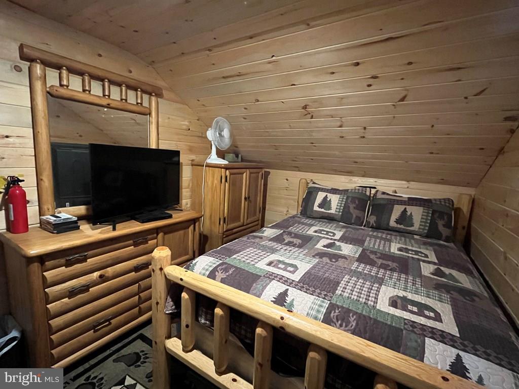 ROTHROCK STATE FOREST - Residential