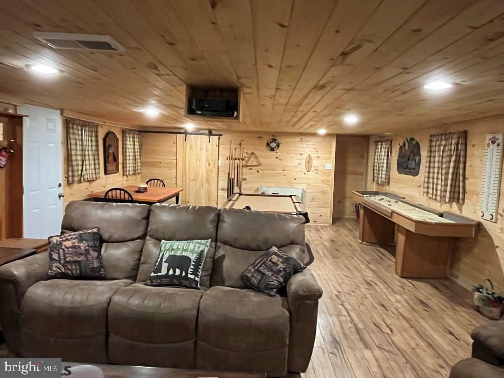 ROTHROCK STATE FOREST - Residential