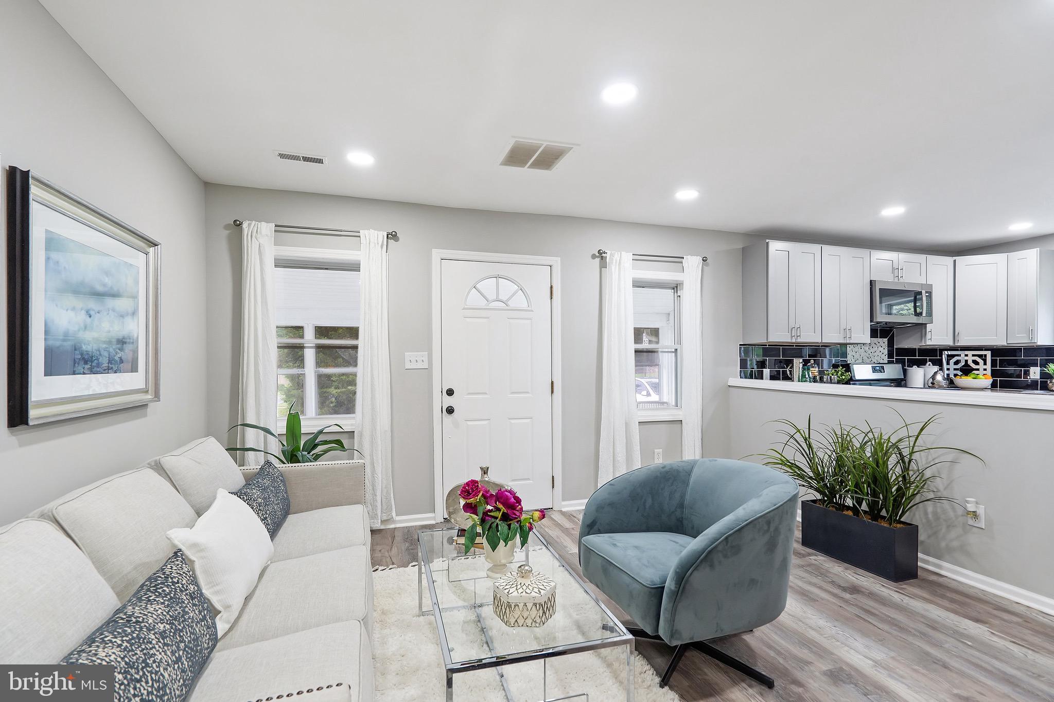136 PEMBERTON BROWNS MILL RD