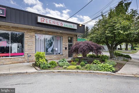 Photo of 75 West Upper Ferry Rd, EWING, NJ 08628 (MLS # NJME2043288)