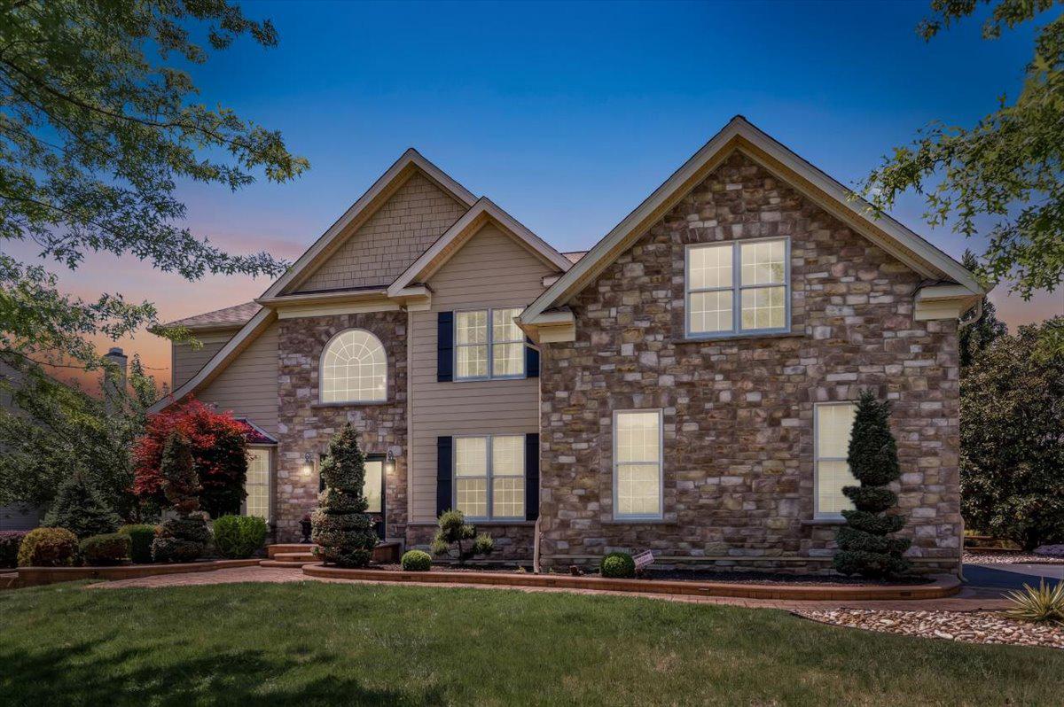 1010 POWELL COURT