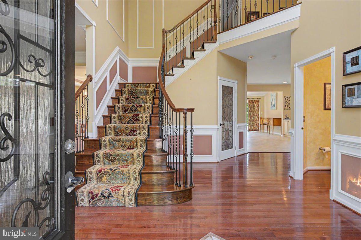 1010 POWELL COURT