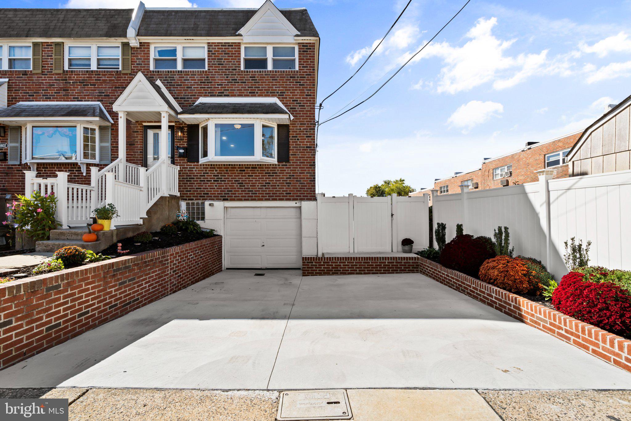 3600 CANBY DRIVE