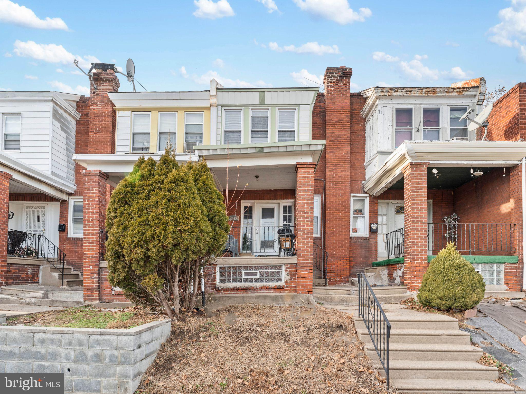 LAWNCREST - Residential