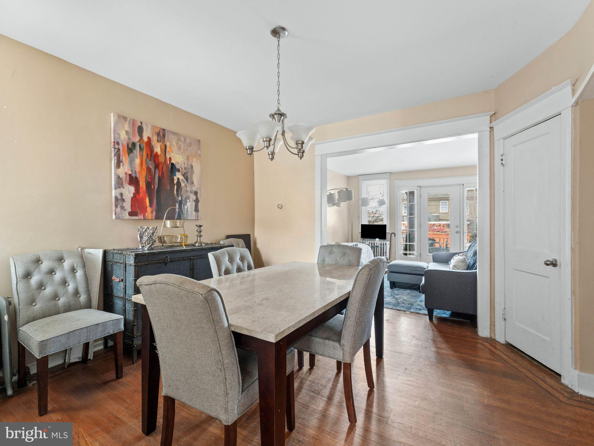 LAWNCREST - Residential