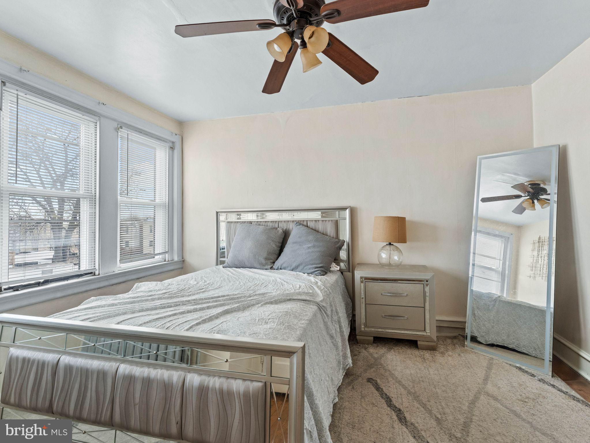 LAWNCREST - Residential