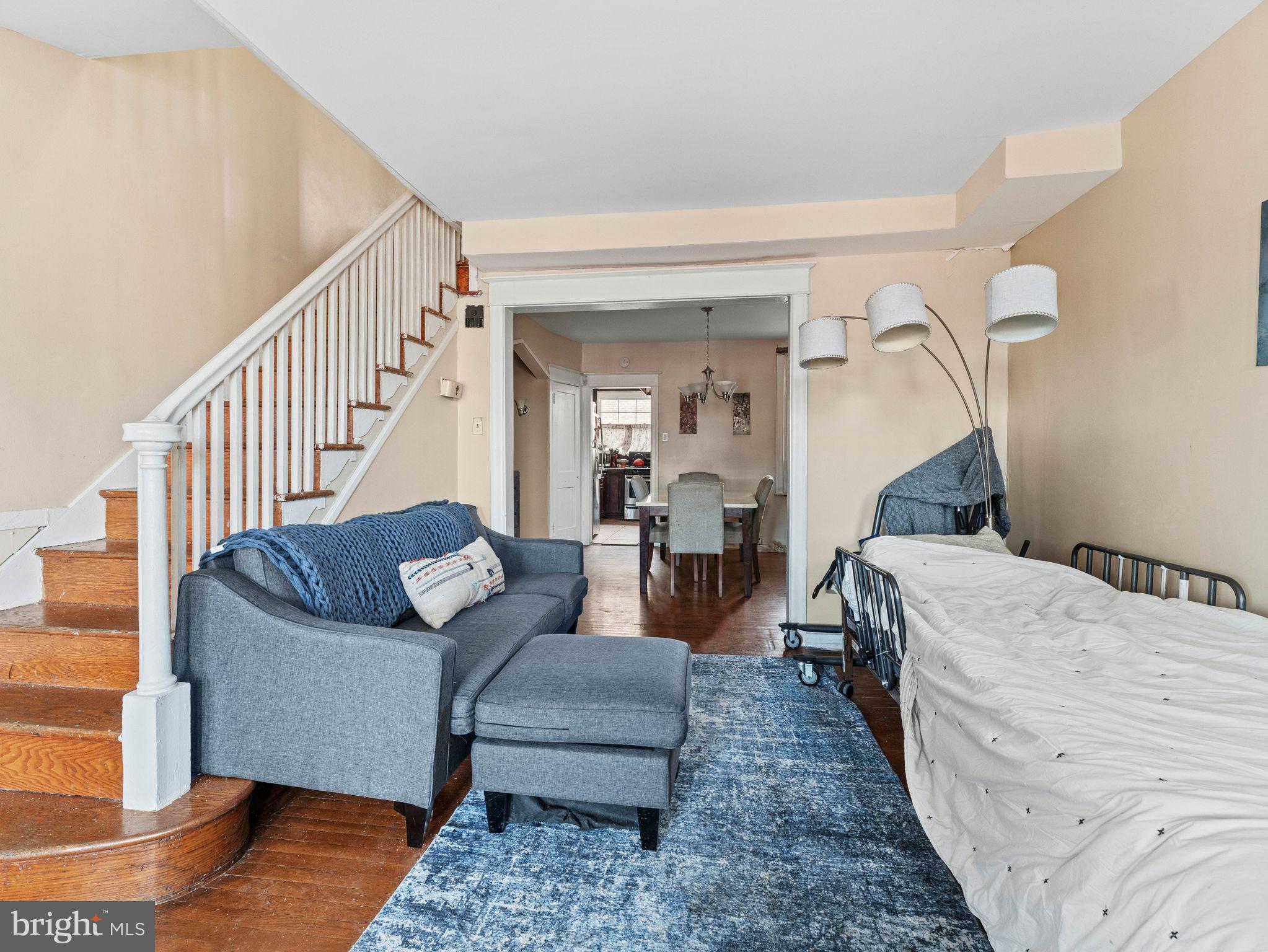 LAWNCREST - Residential