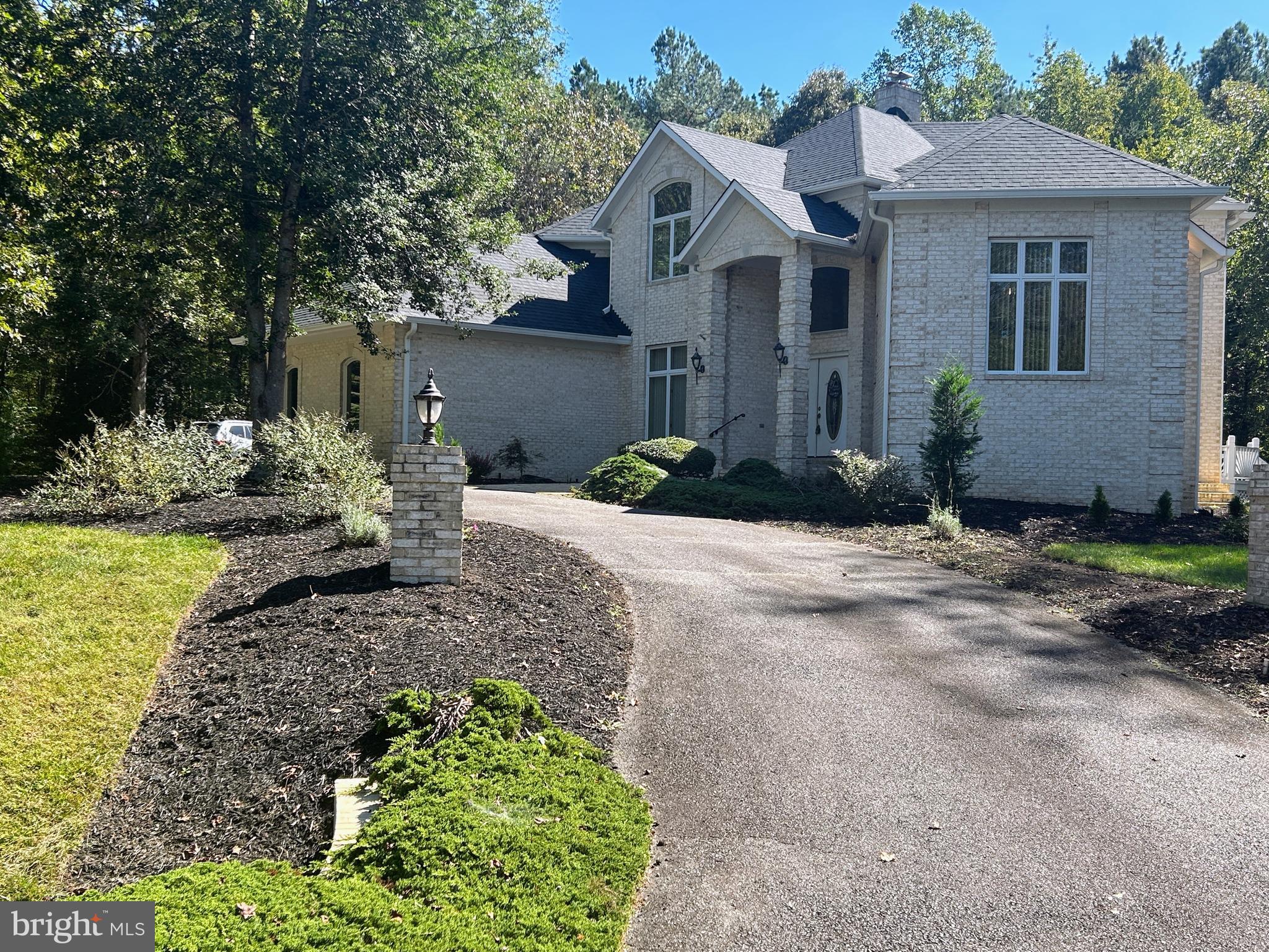 FAWN LAKE - Residential Lease