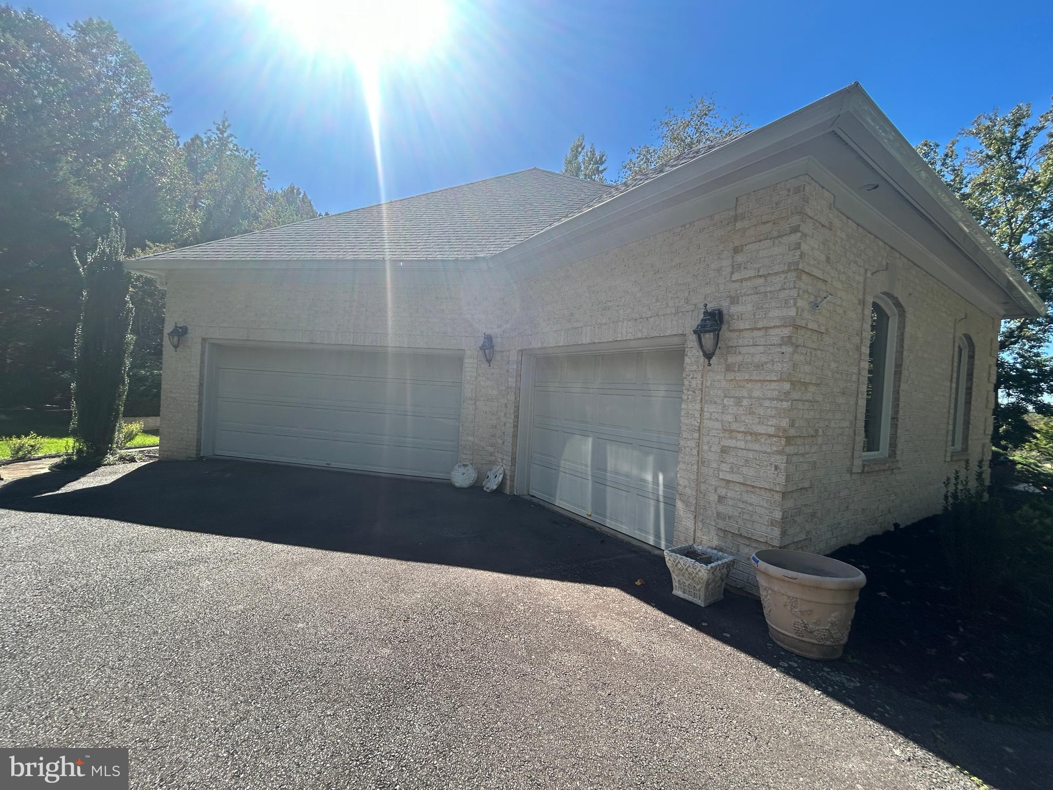 FAWN LAKE - Residential Lease