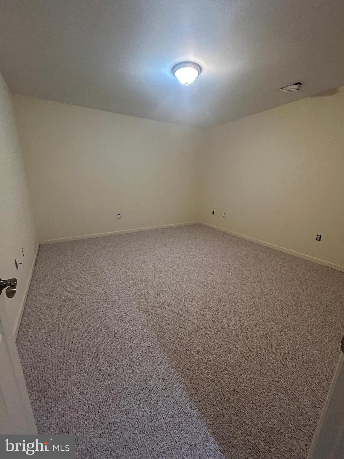 FAWN LAKE - Residential Lease