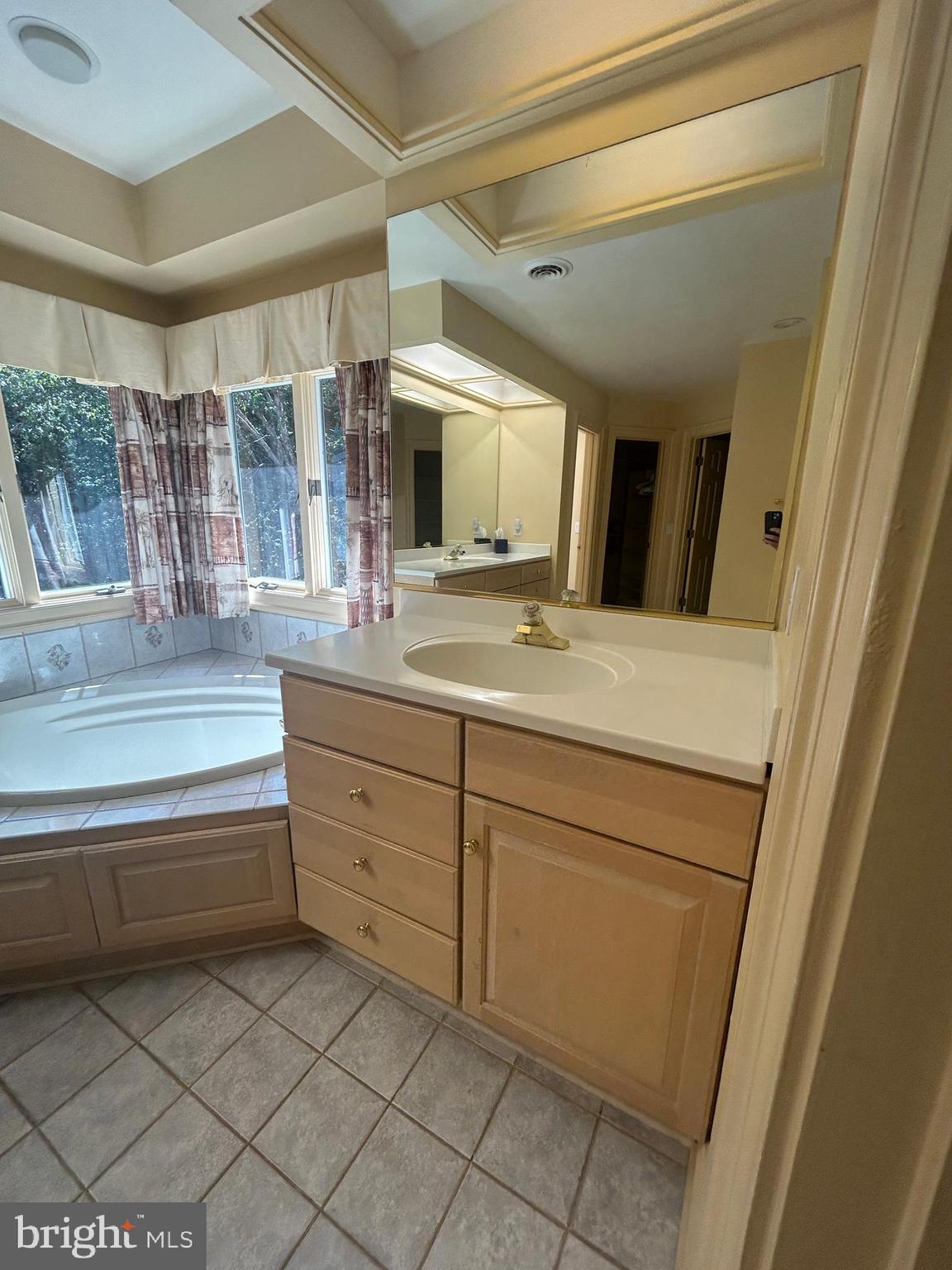 FAWN LAKE - Residential Lease