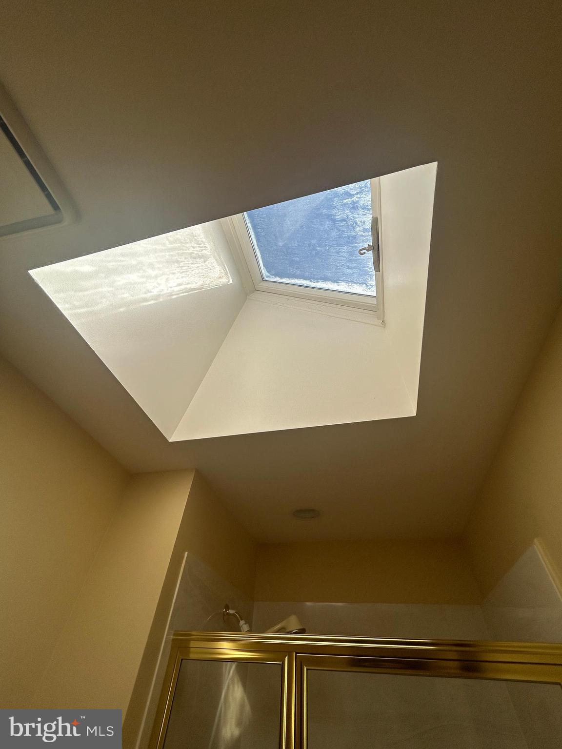 FAWN LAKE - Residential Lease