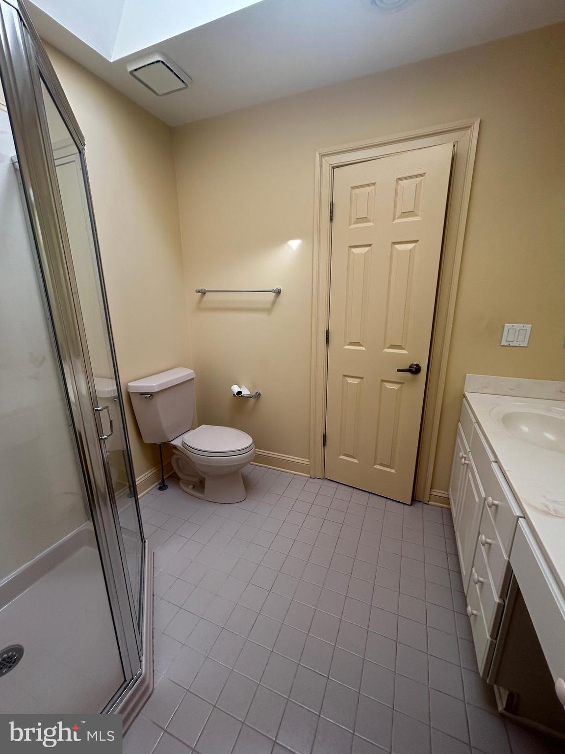 FAWN LAKE - Residential Lease