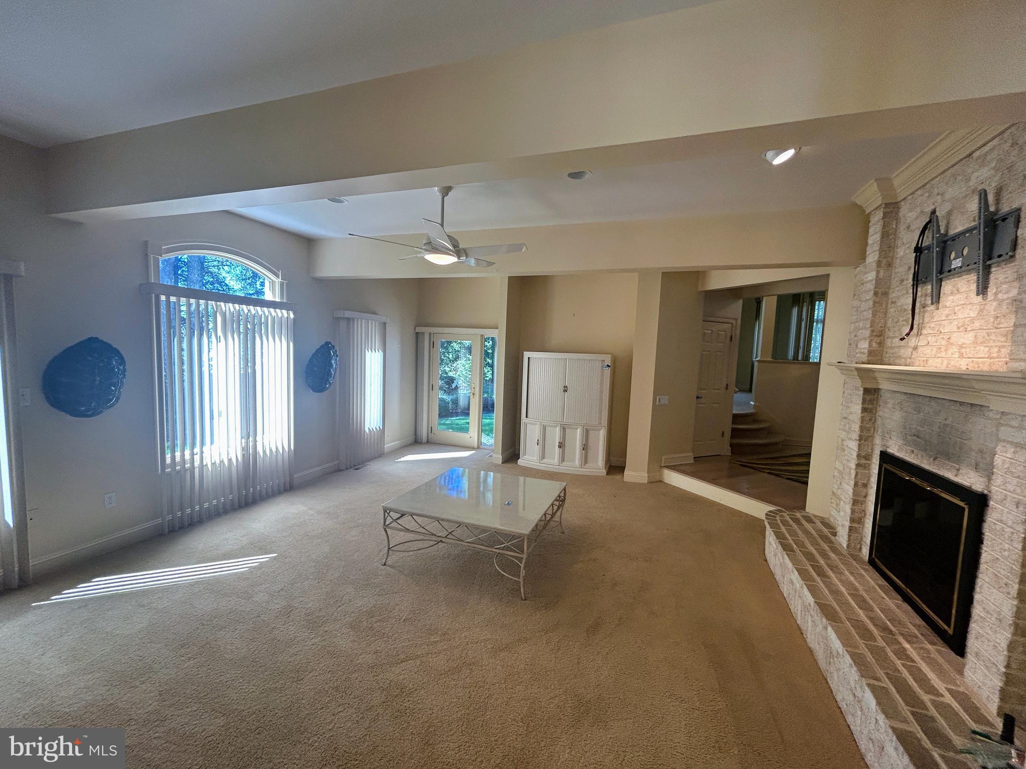 FAWN LAKE - Residential Lease