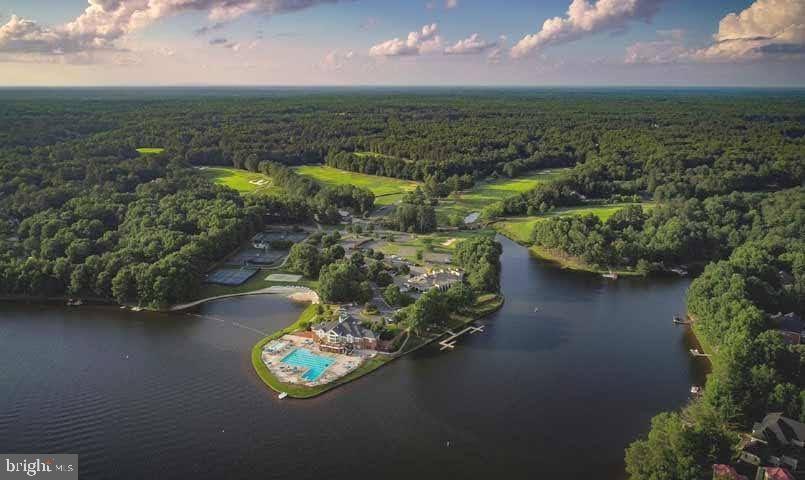 FAWN LAKE - Residential Lease