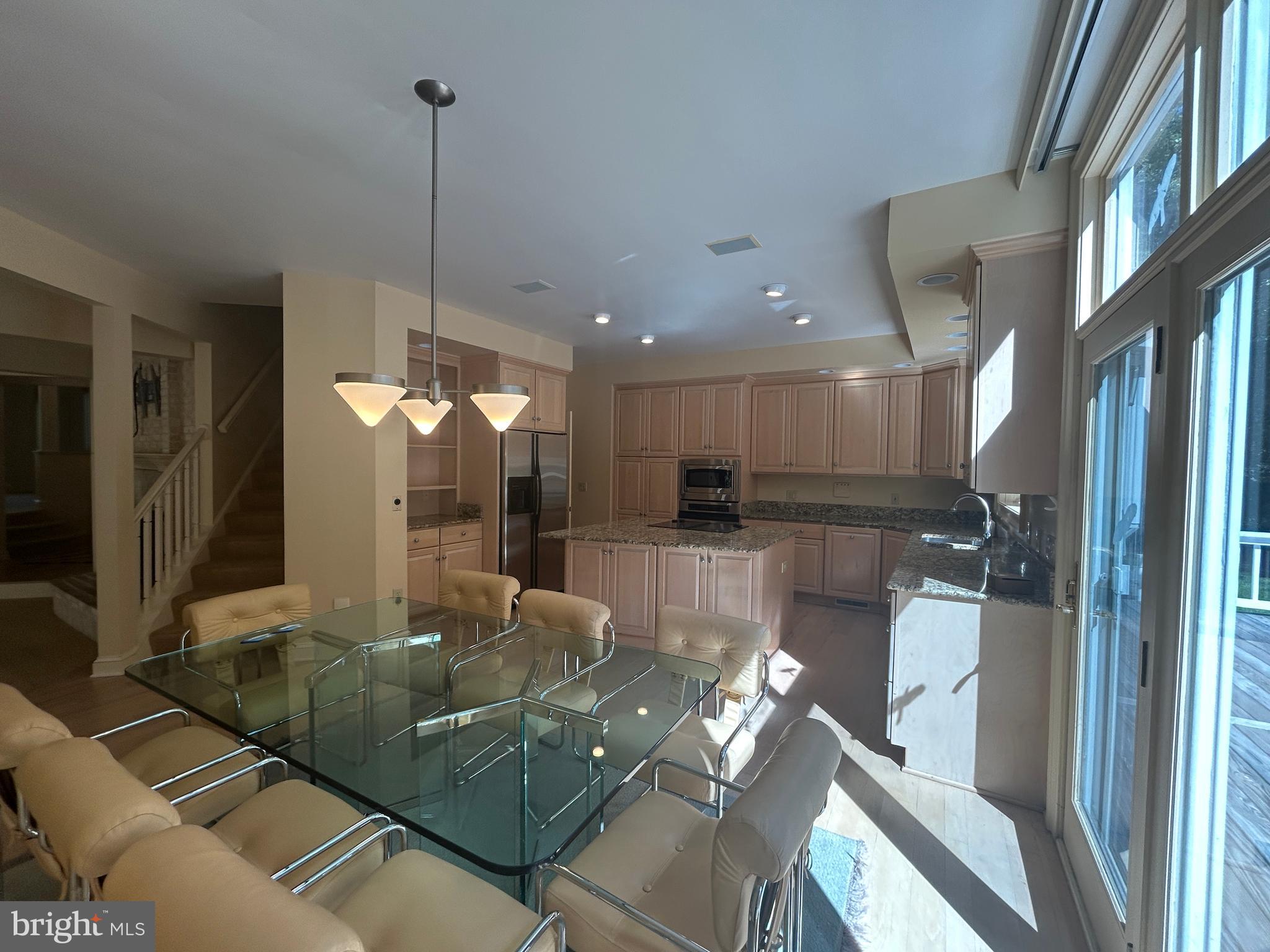 FAWN LAKE - Residential Lease