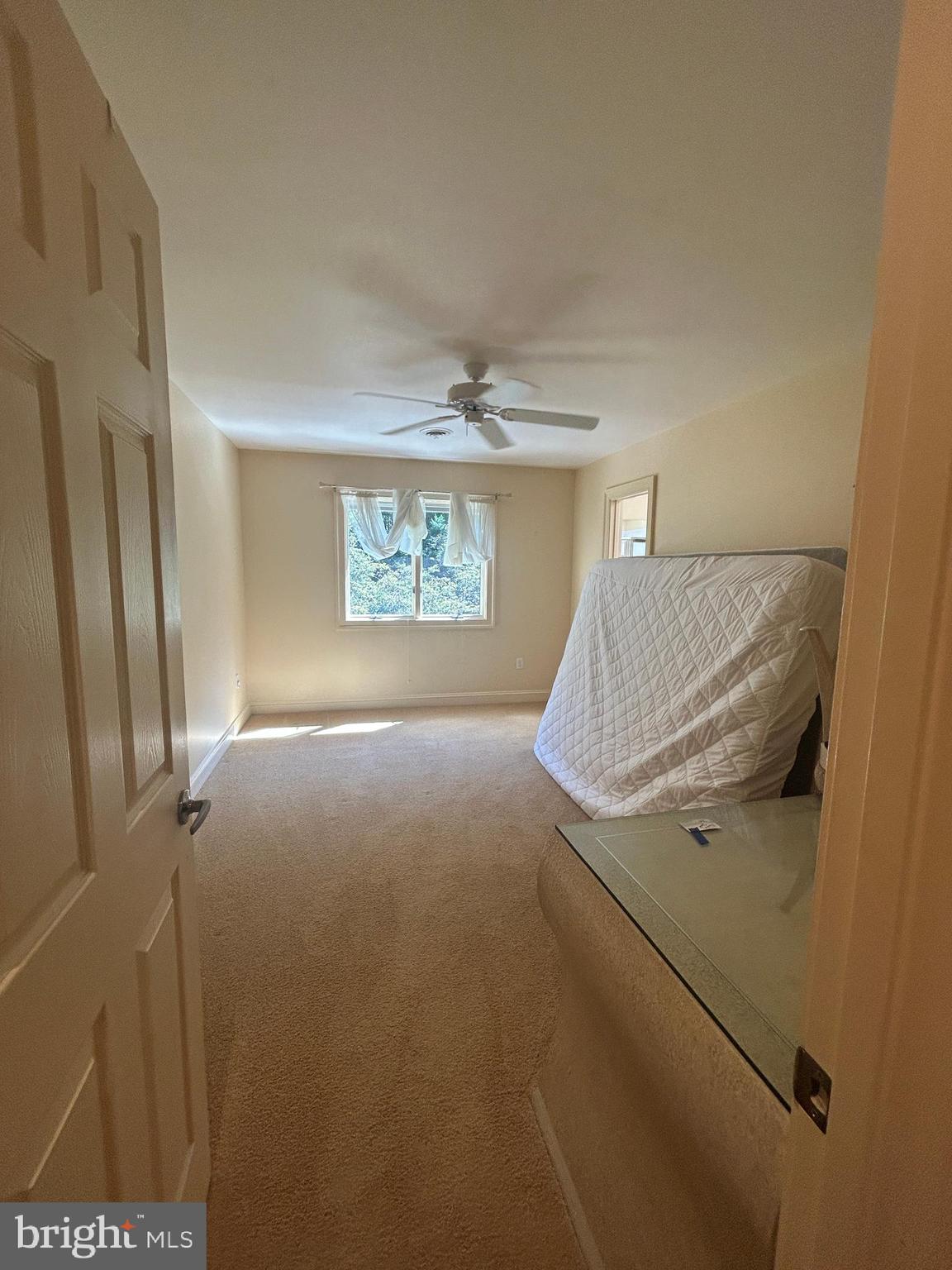 FAWN LAKE - Residential Lease