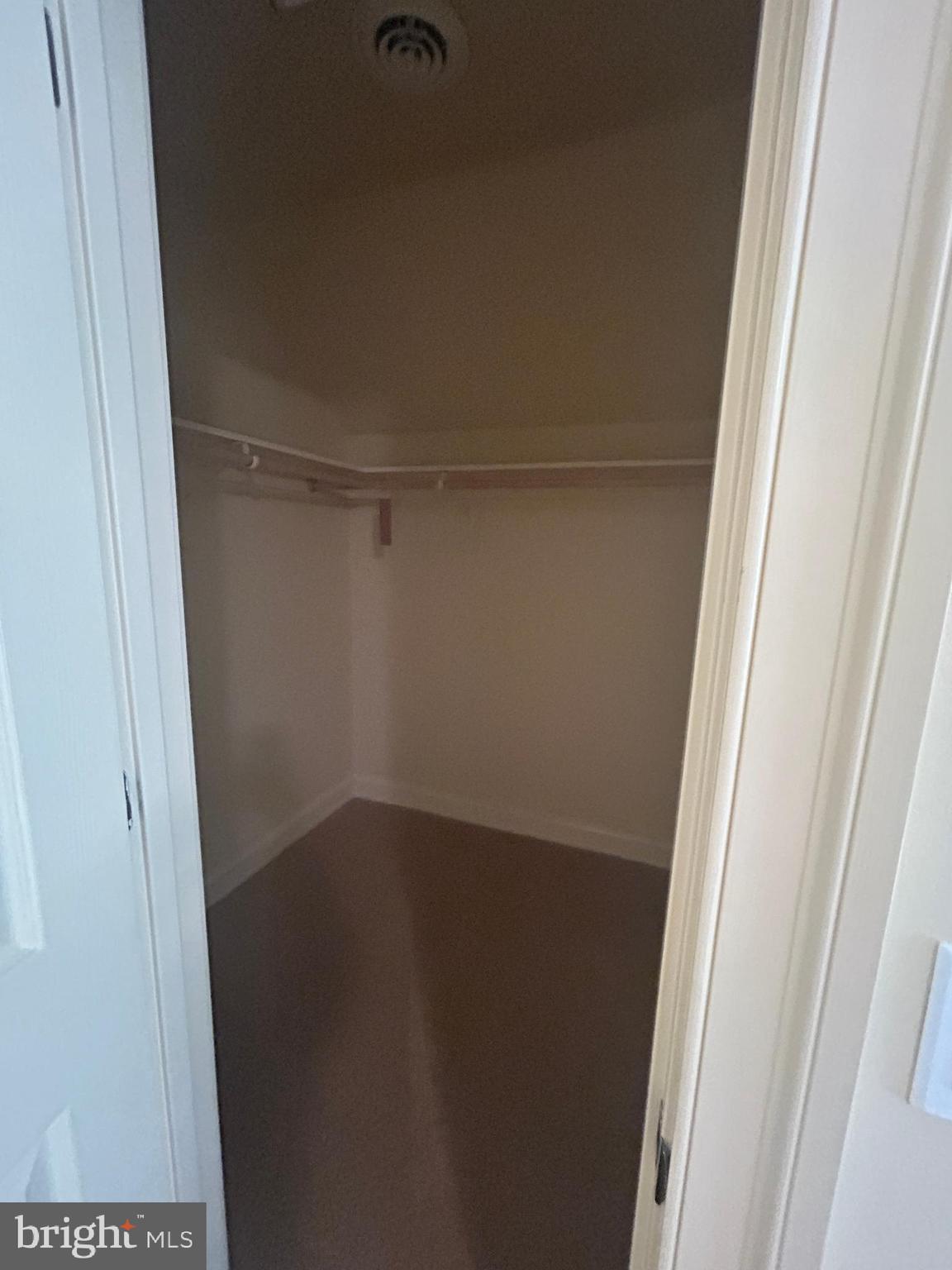 FAWN LAKE - Residential Lease