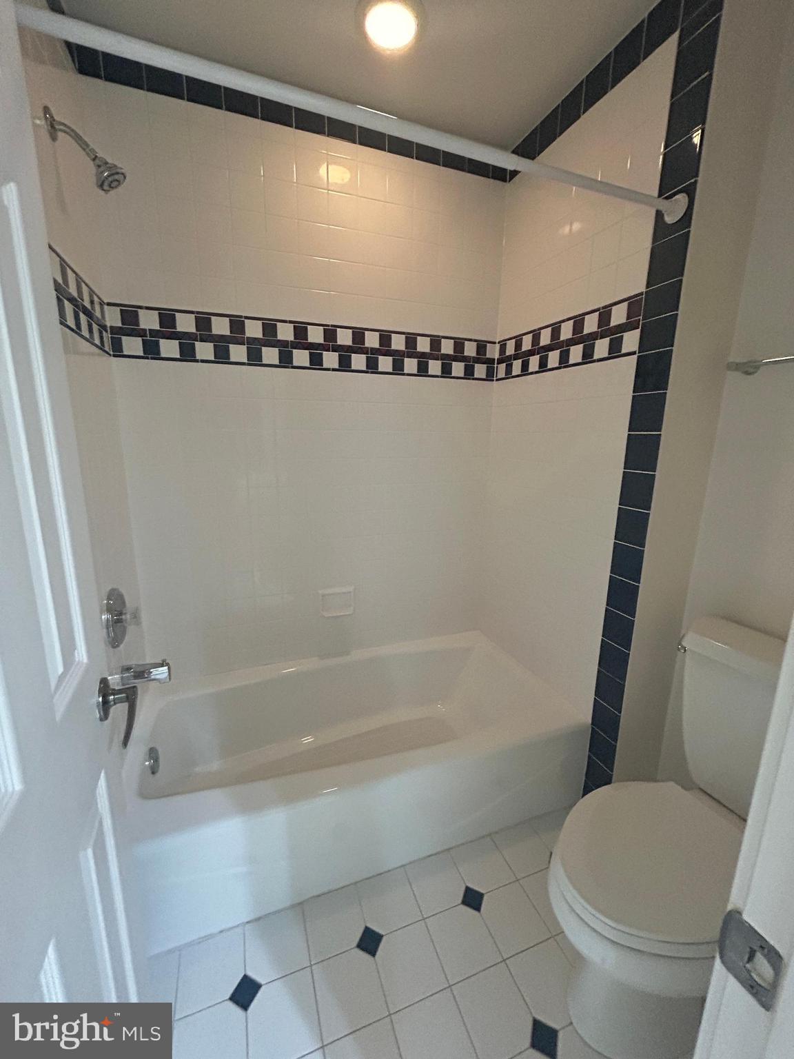 FAWN LAKE - Residential Lease