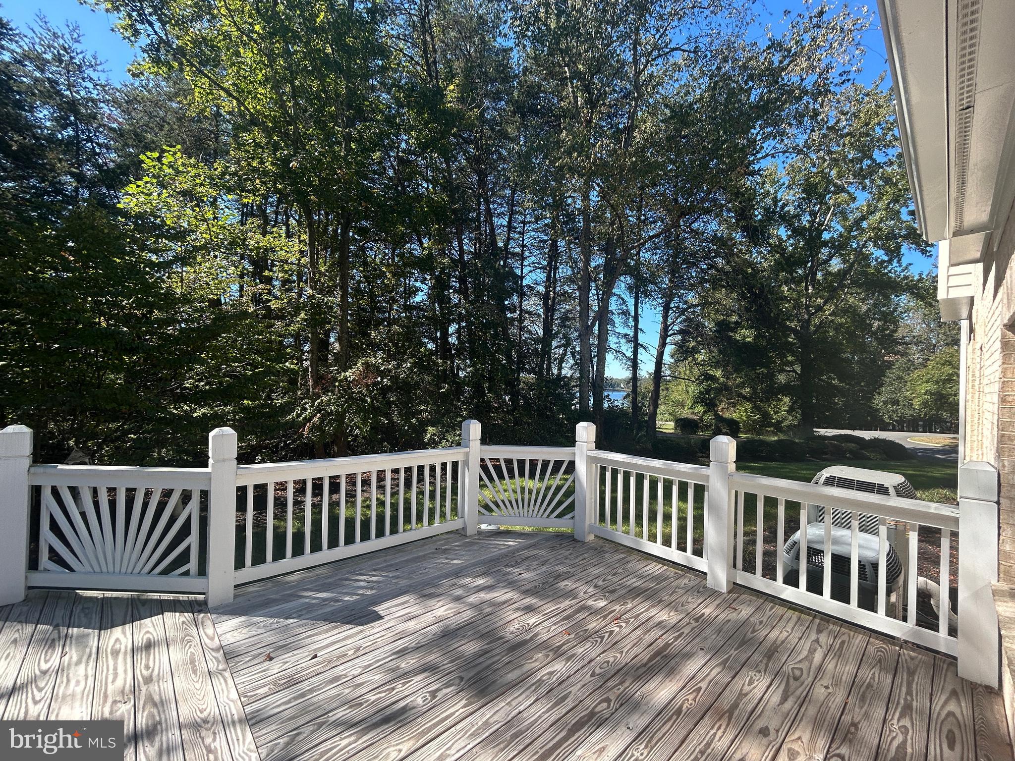 FAWN LAKE - Residential Lease