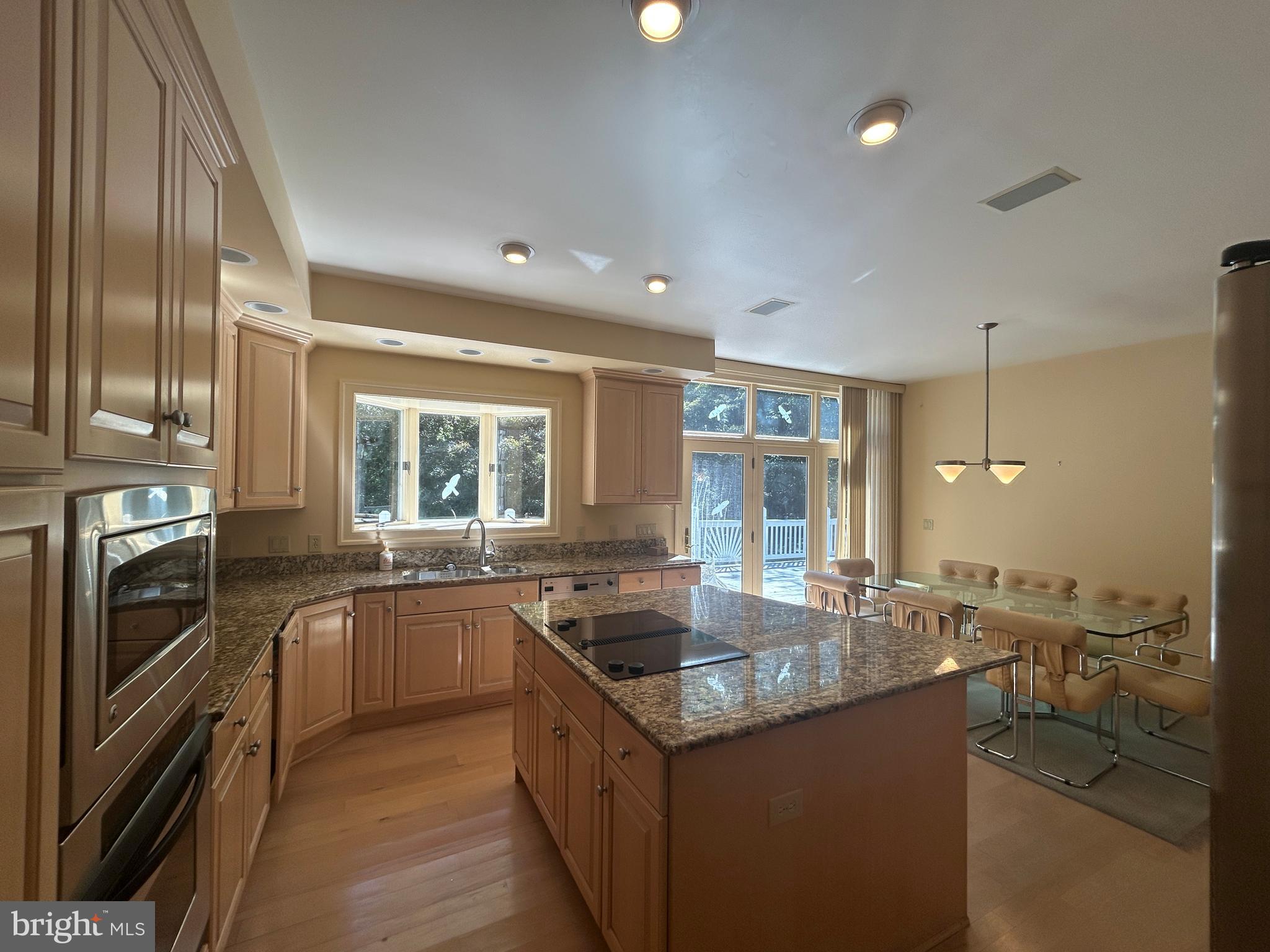 FAWN LAKE - Residential Lease